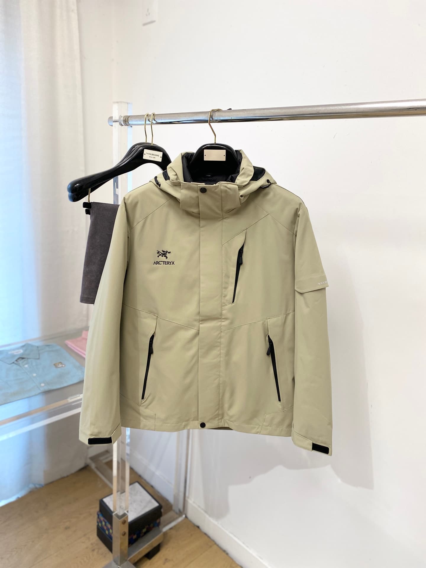 Unassigned Arc'teryx