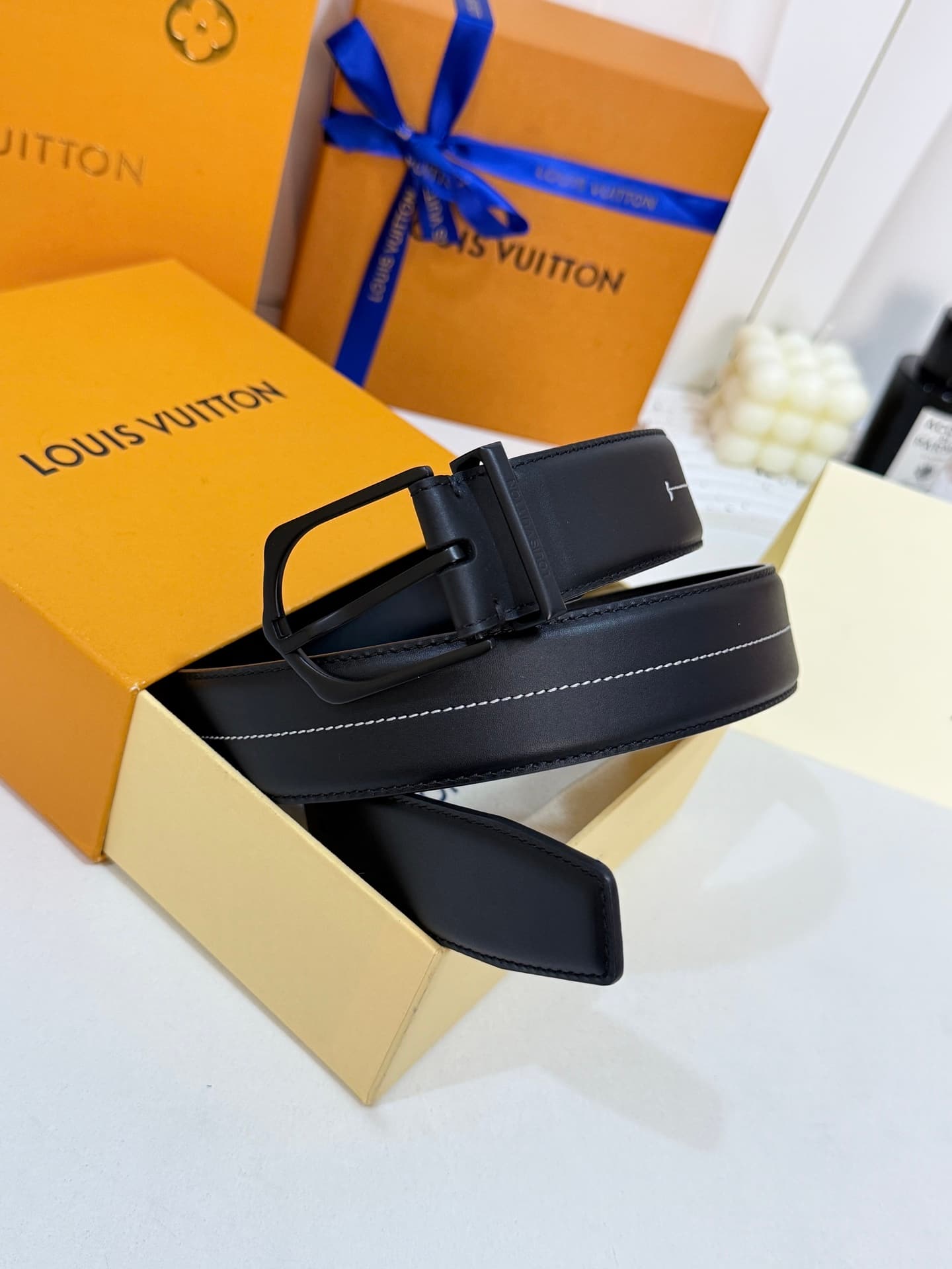 Louis Vuitton Louis Vuitton Business-Style Buckle All-Leather Belt, 35mm Classic Width, Zhen