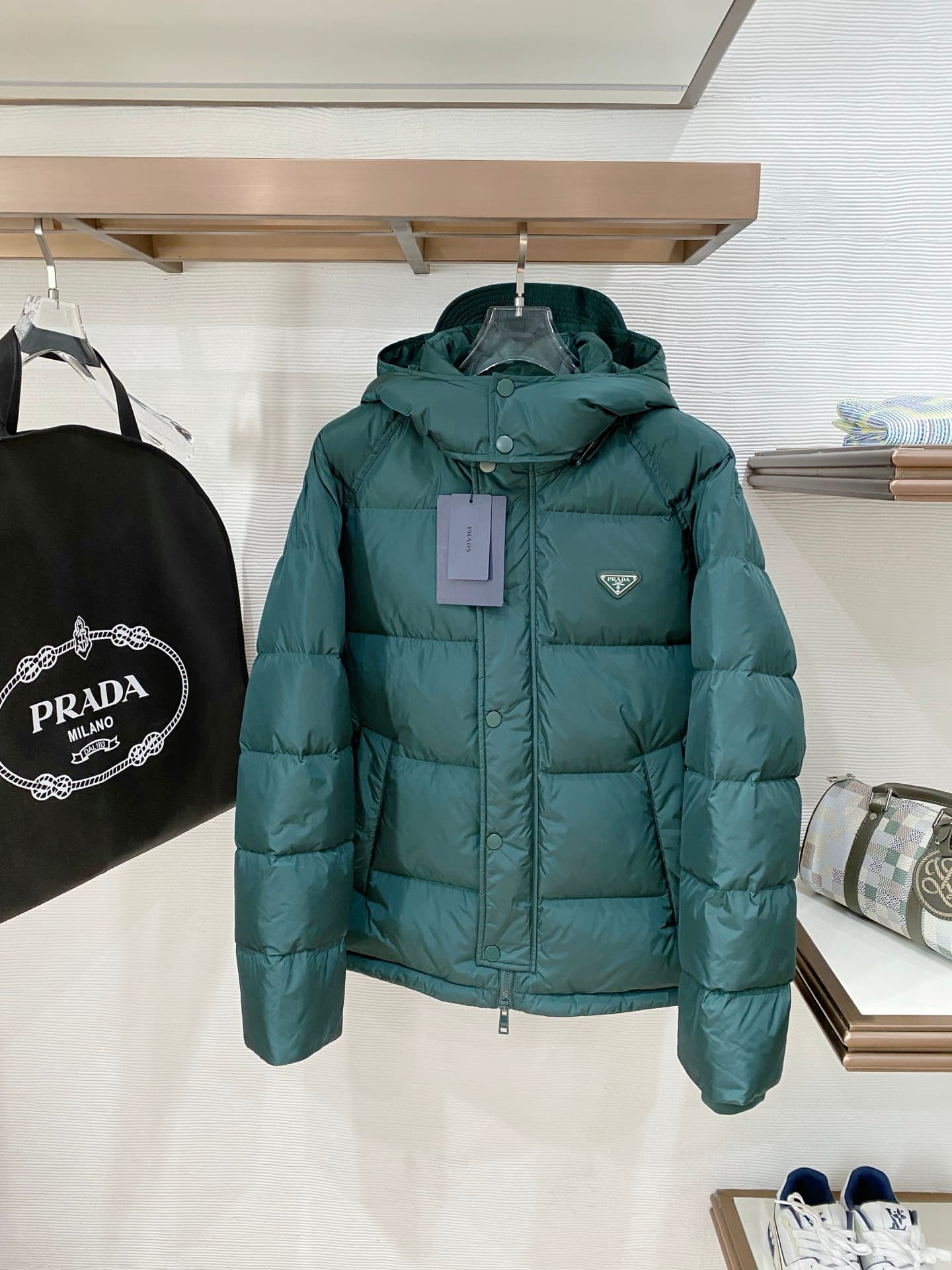Prada Prada Exclusive 2026 🆕 Down Jacket—Original Version 1:1 Custom Hardware