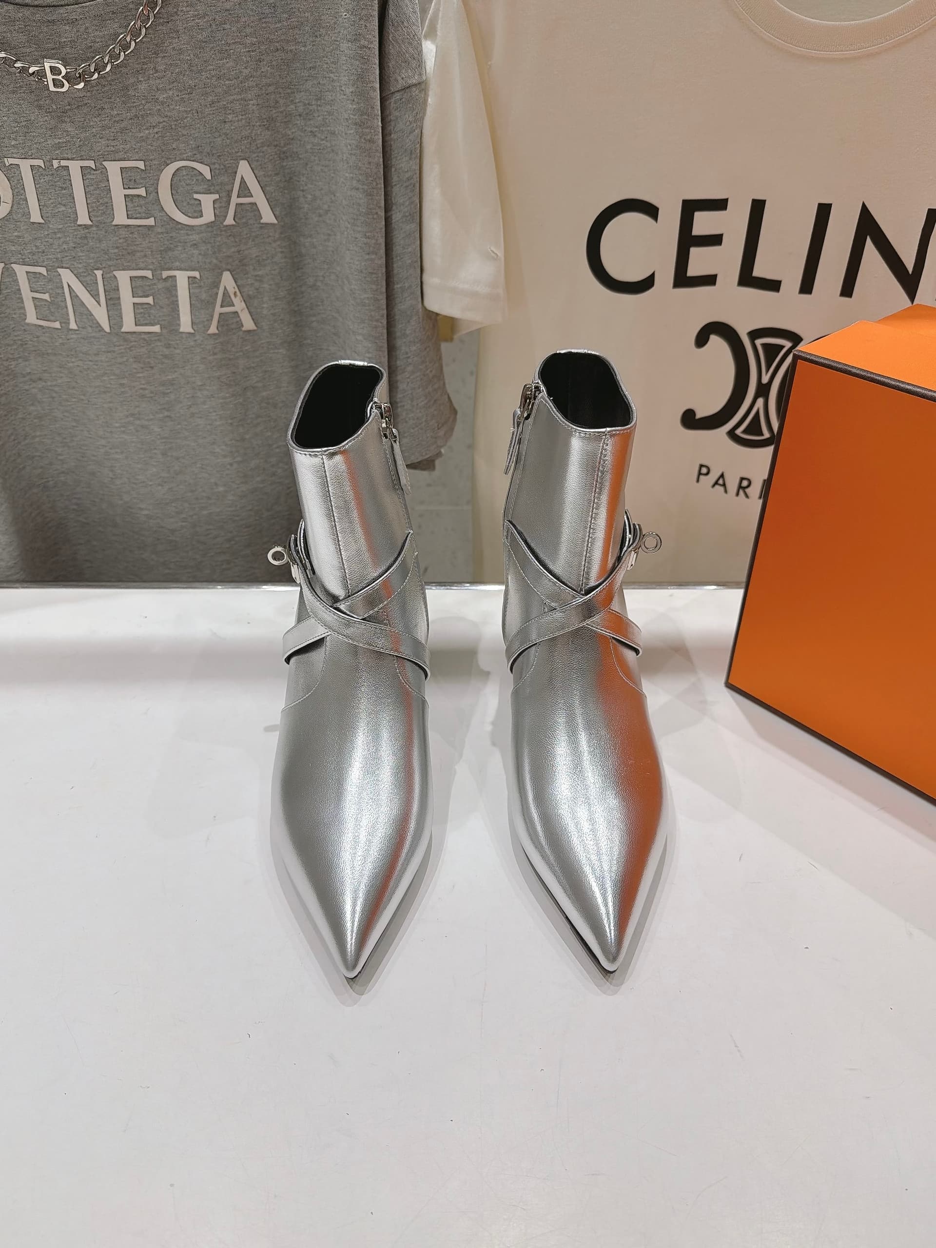 Hermès Hermès High-end version, factory-direct: F062 H Brand 2026 SS/FW