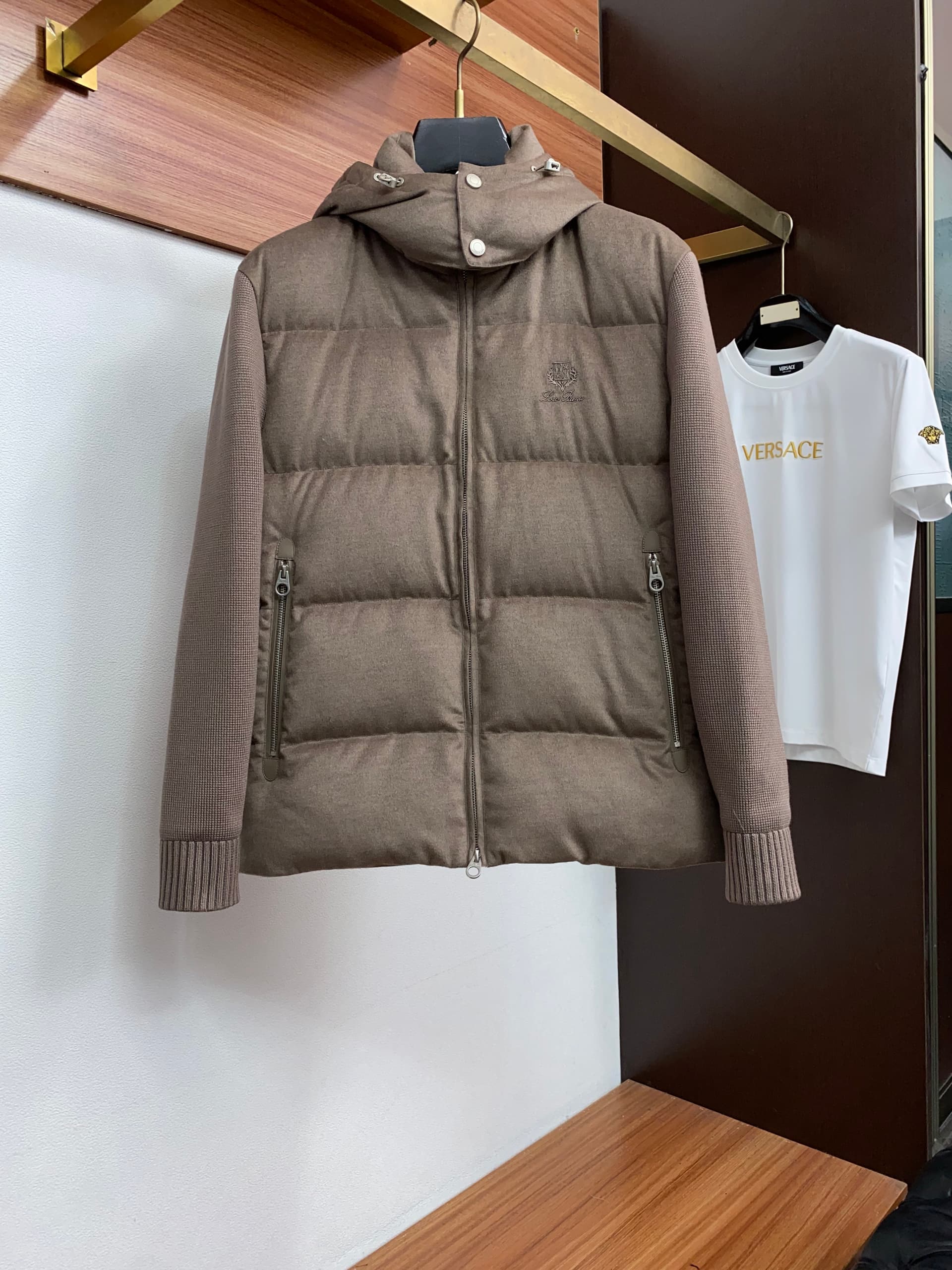 Loro Piana Loro Piana LP Nuoyoupianya 26SS Premium Knit-Panel Business-Style Goose Down Jacket