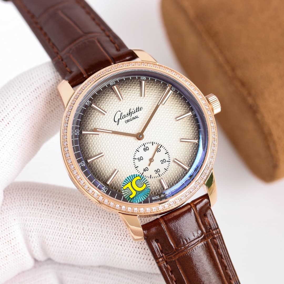 Glashütte Glashütte TW Factory's Top Picks for 2023: Market—Gra. Suti Original Retro Collection
