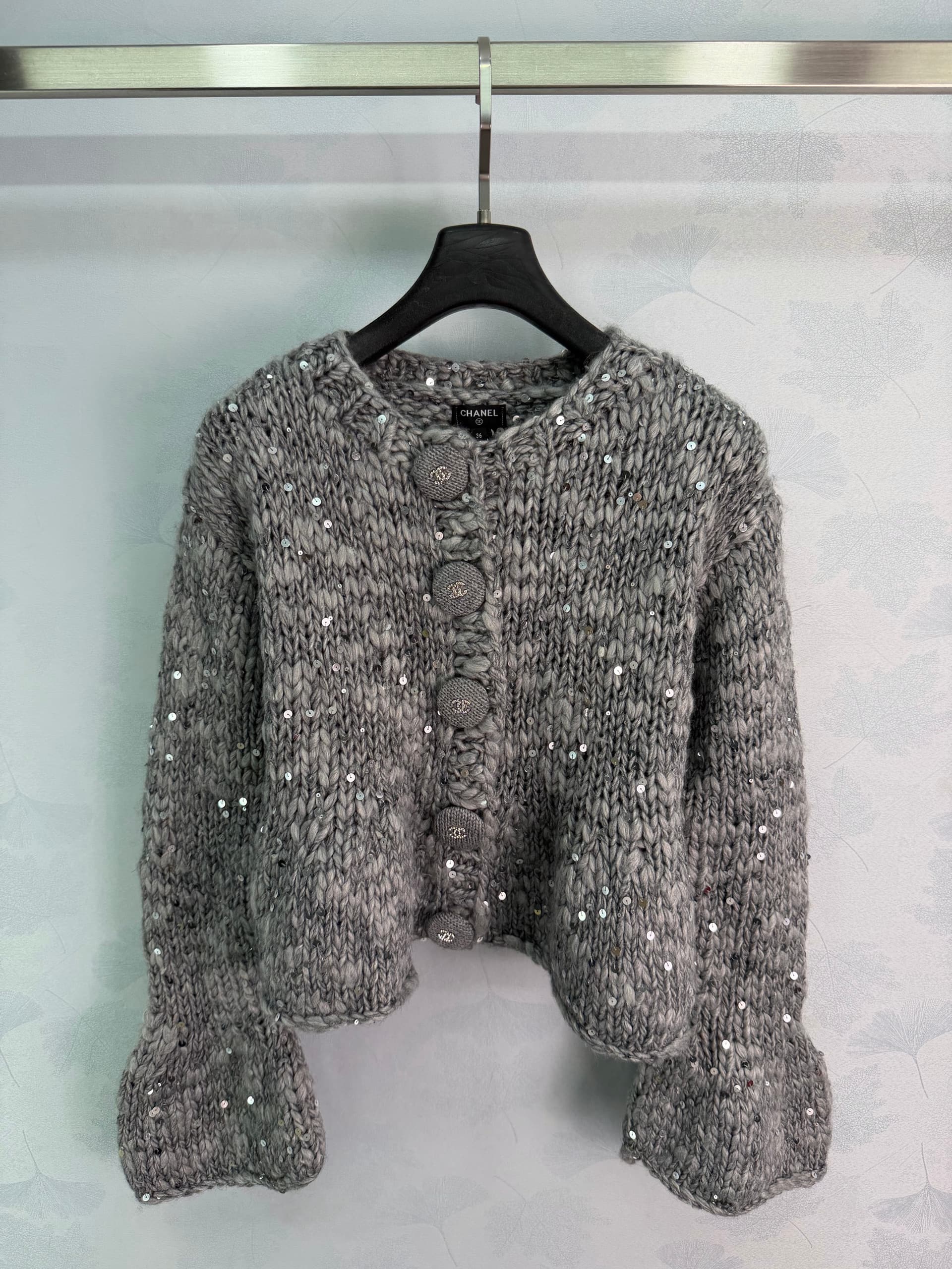 Unassigned 🆕Ch 26 Atmospheric Gray-Toned Chunky-Knit Sequin Cardigan