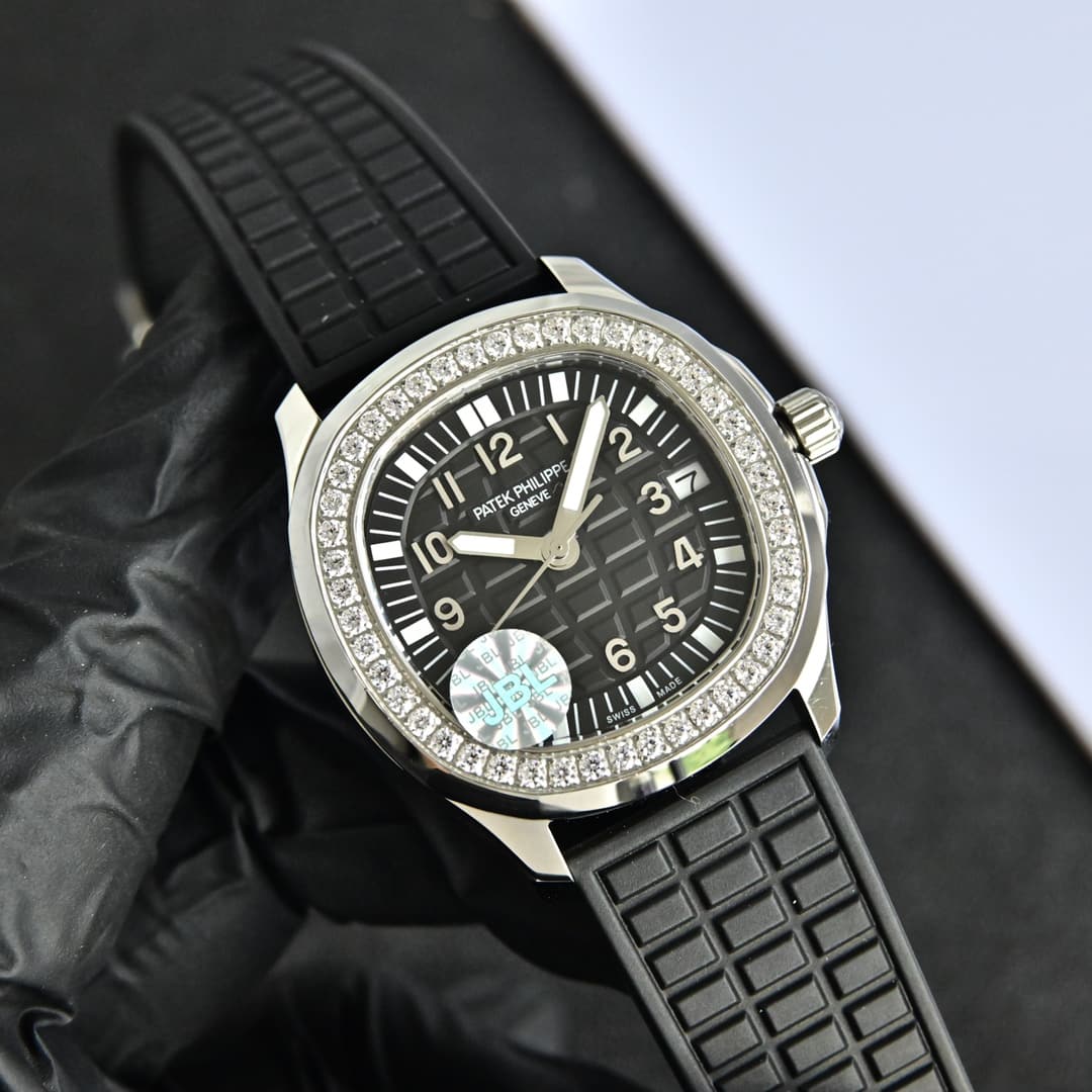 Patek Philippe Patek Philippe JBL Factory Patek Philippe AQUANAUT Series Mechanical Women's Watch
