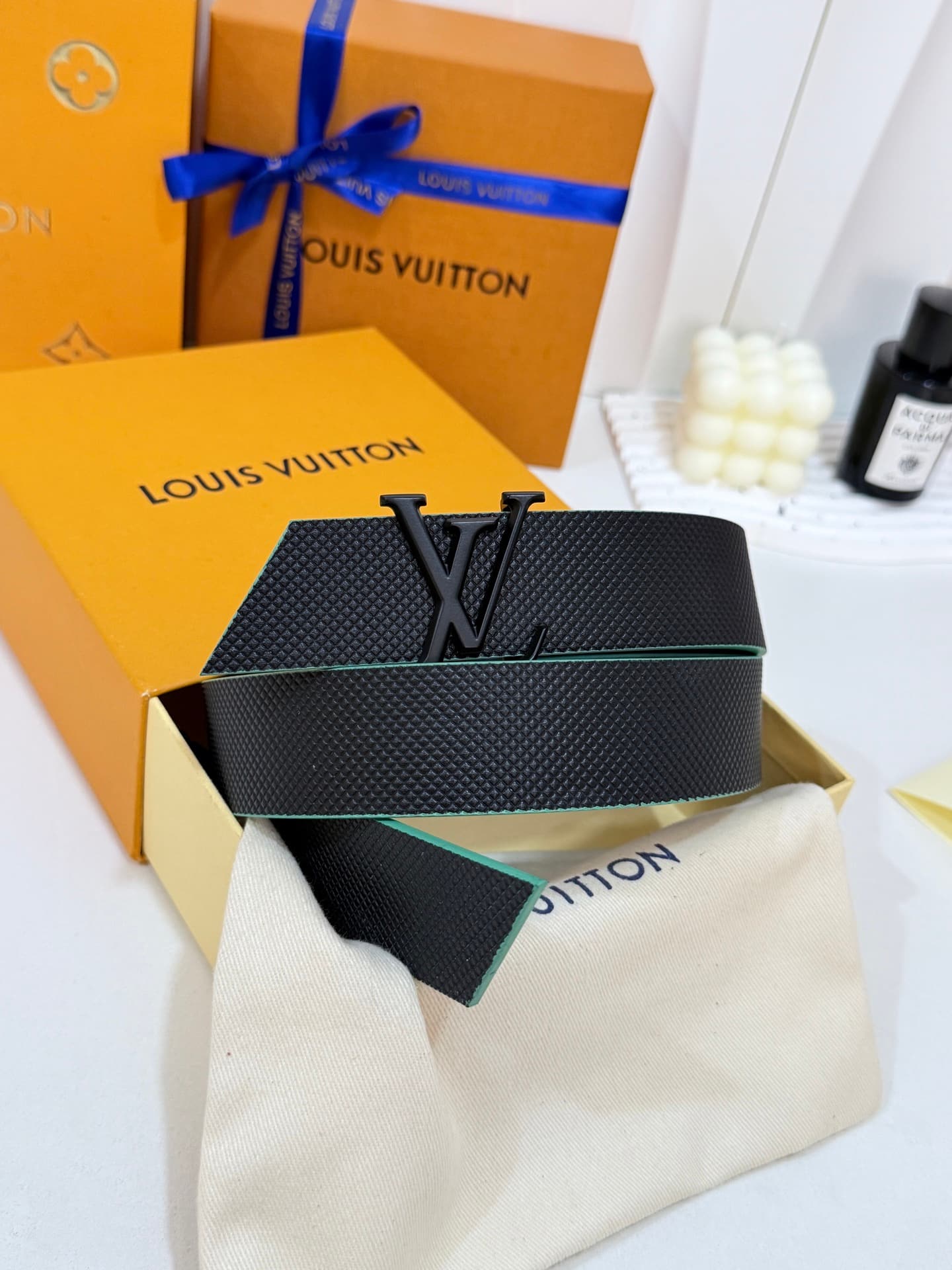 Louis Vuitton Louis Vuitton Grain-textured, Letter-Buckle Belt, 35 mm Wide