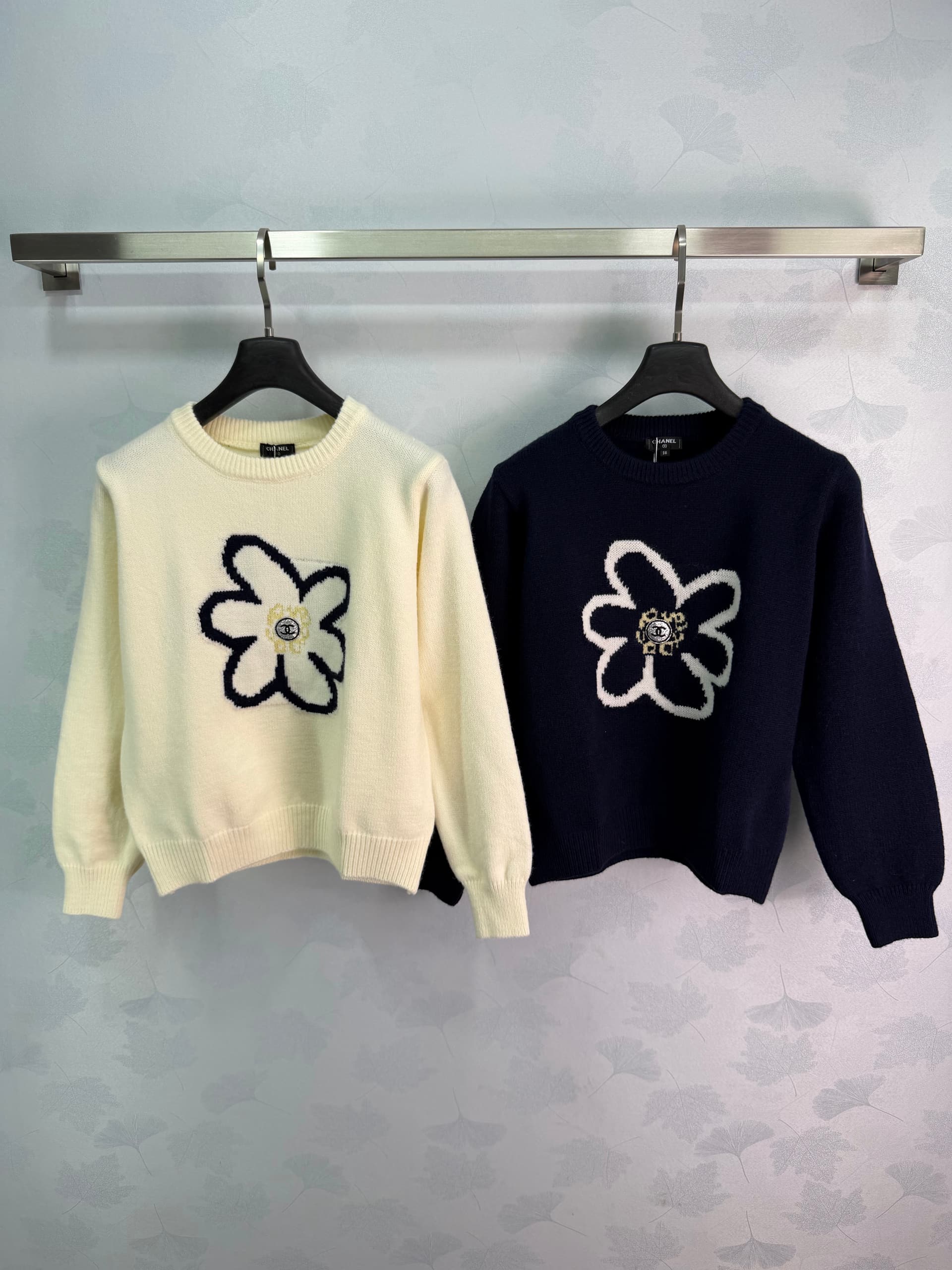 Unassigned 🆕Ch 2026 Floral Jacquard Long-Sleeve Sweater, Custom Wool Knit Fabric