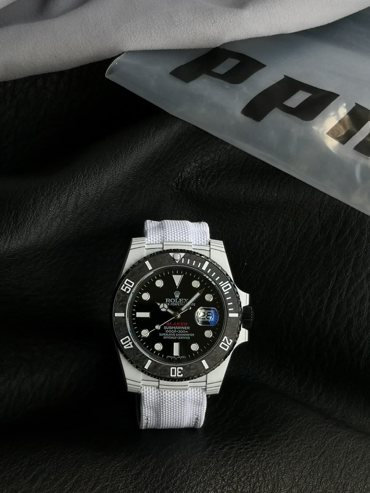 Unassigned PPM Modification: Carbon Fiber Submariner—A Few Small Tweaks to Breathe New Life Into It, Featuring the Original 3135 Movement
