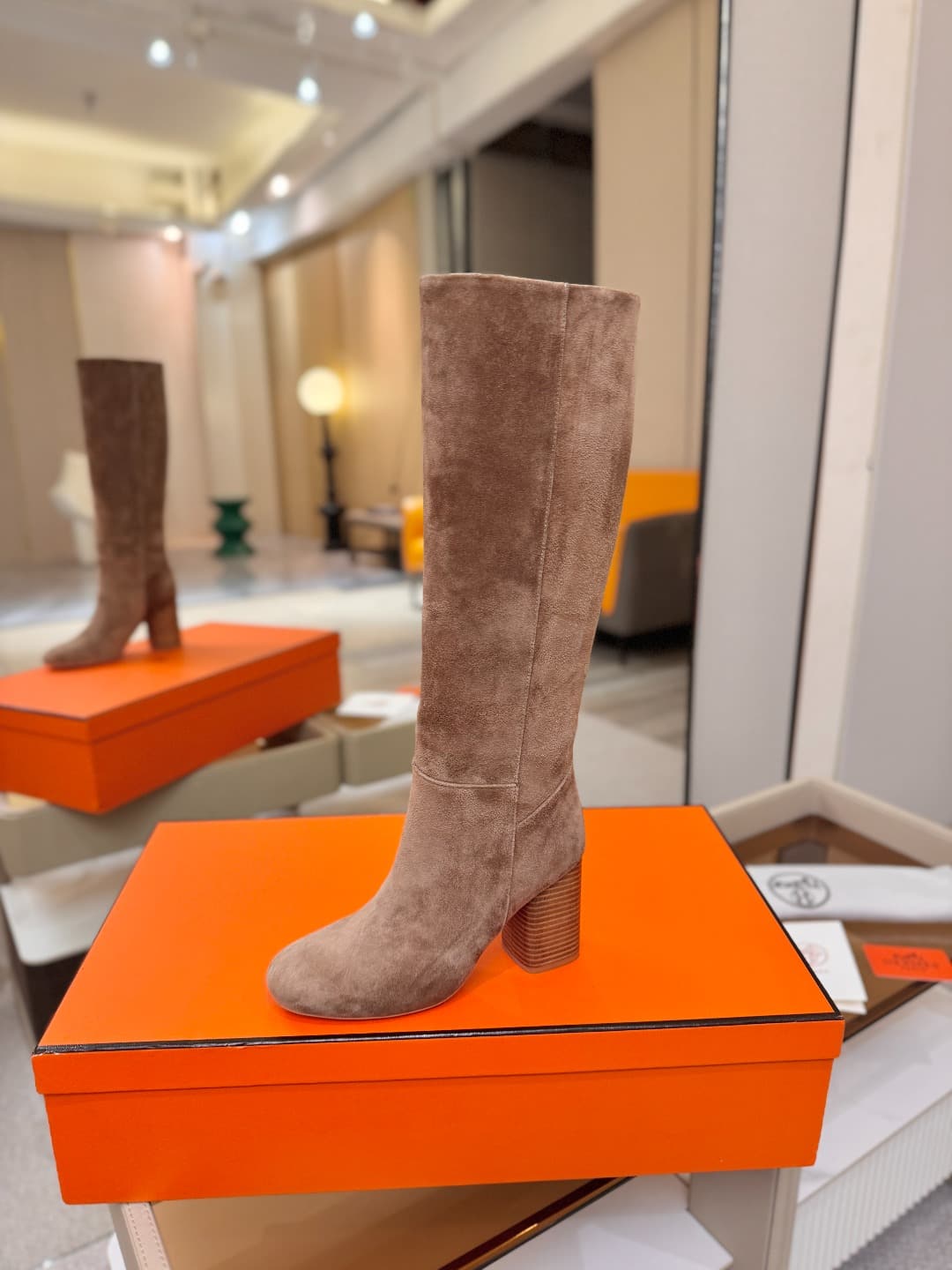 Hermès Hermès Price: Knee-High Riding Boots—A Must-Have for Your Fall/Winter Wardrobe