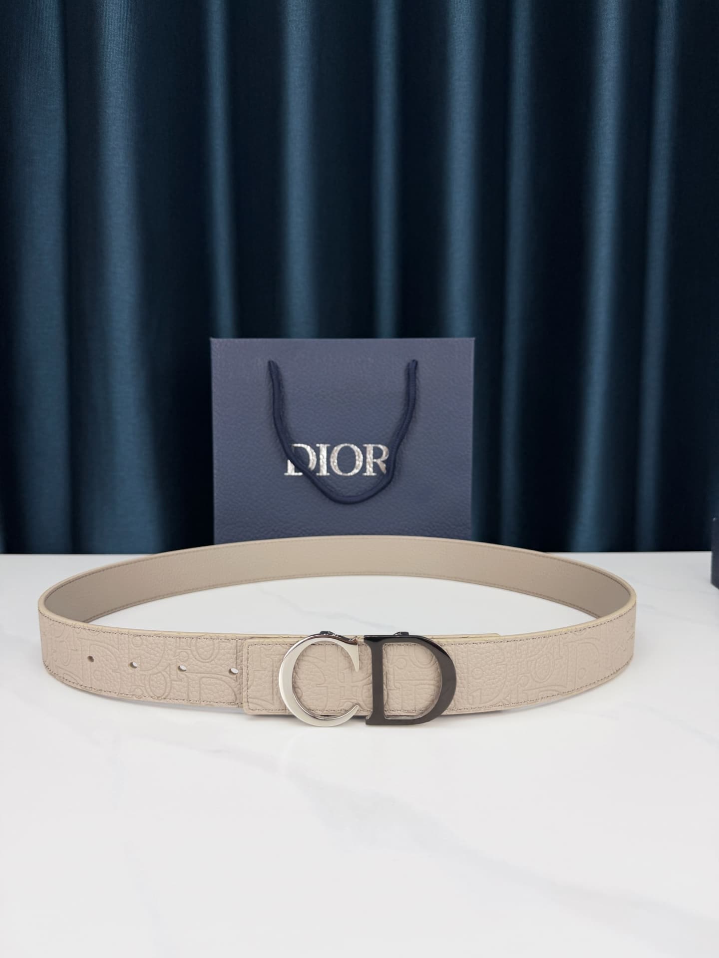 Dior Dior 3.5 cm wide, Oat Grain, Lychee-textured Calfskin