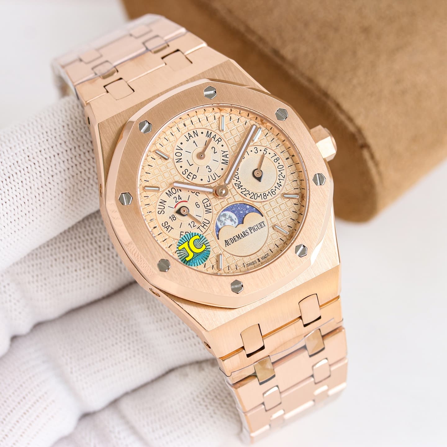 Audemars Piguet Audemars Piguet MK Factory Release. 1. "Audemars Piguet" First
