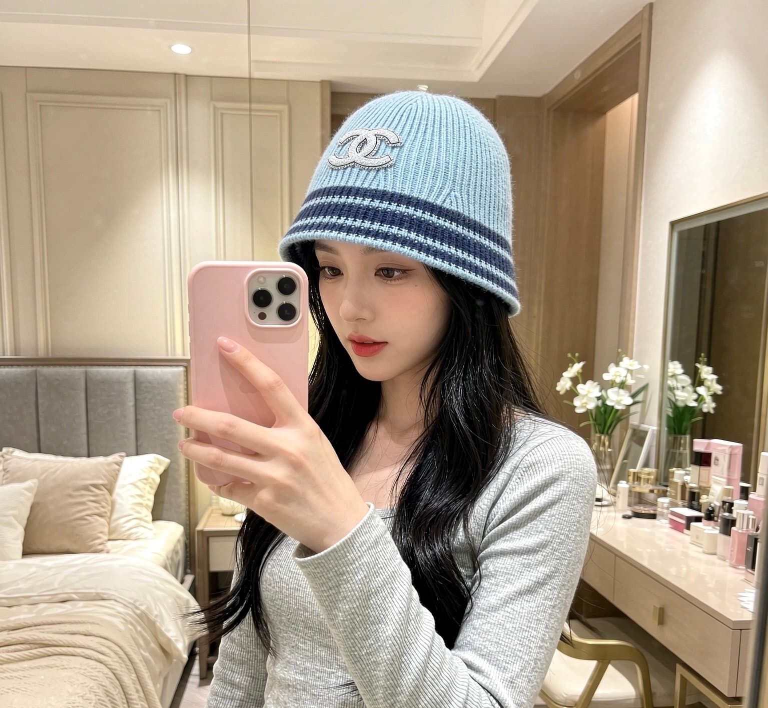 Chanel Chanel The Latest Fisherman's Hats: A Fashionable and Avant-Garde Casual Design Style