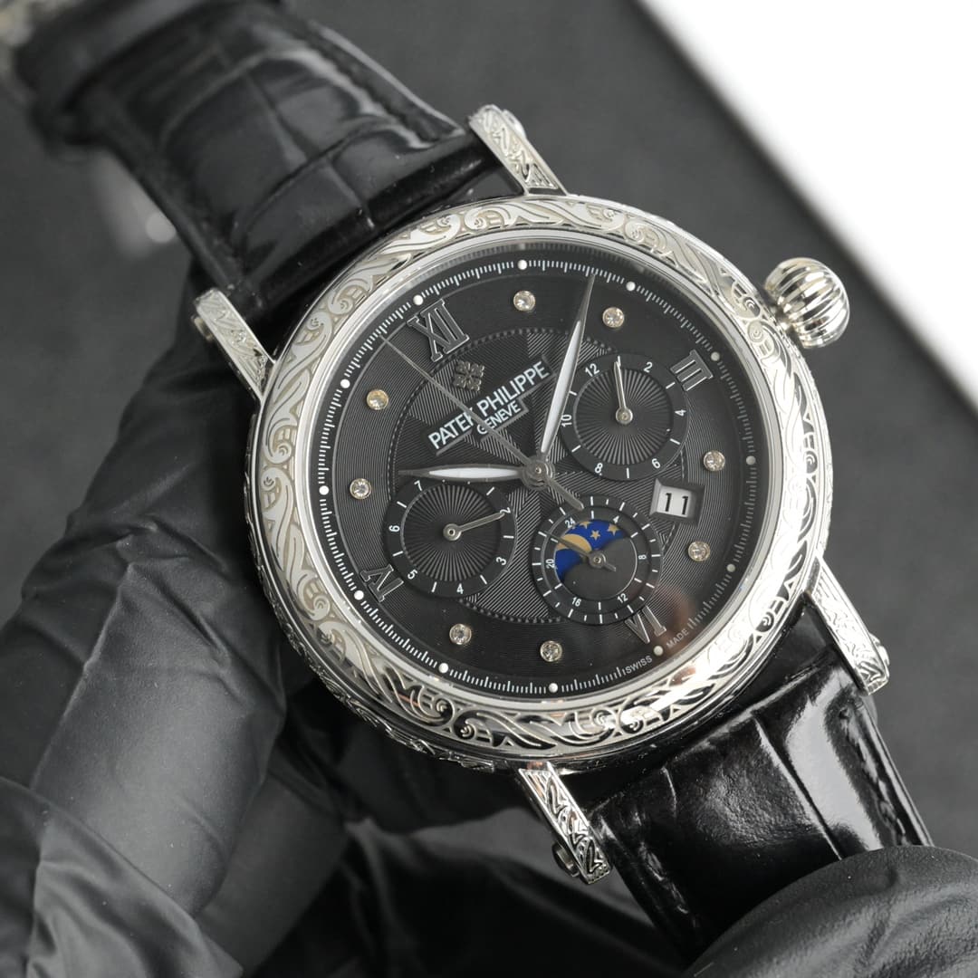 Patek Philippe Patek Philippe Complications Collection—Handcrafted—Engraved Watch