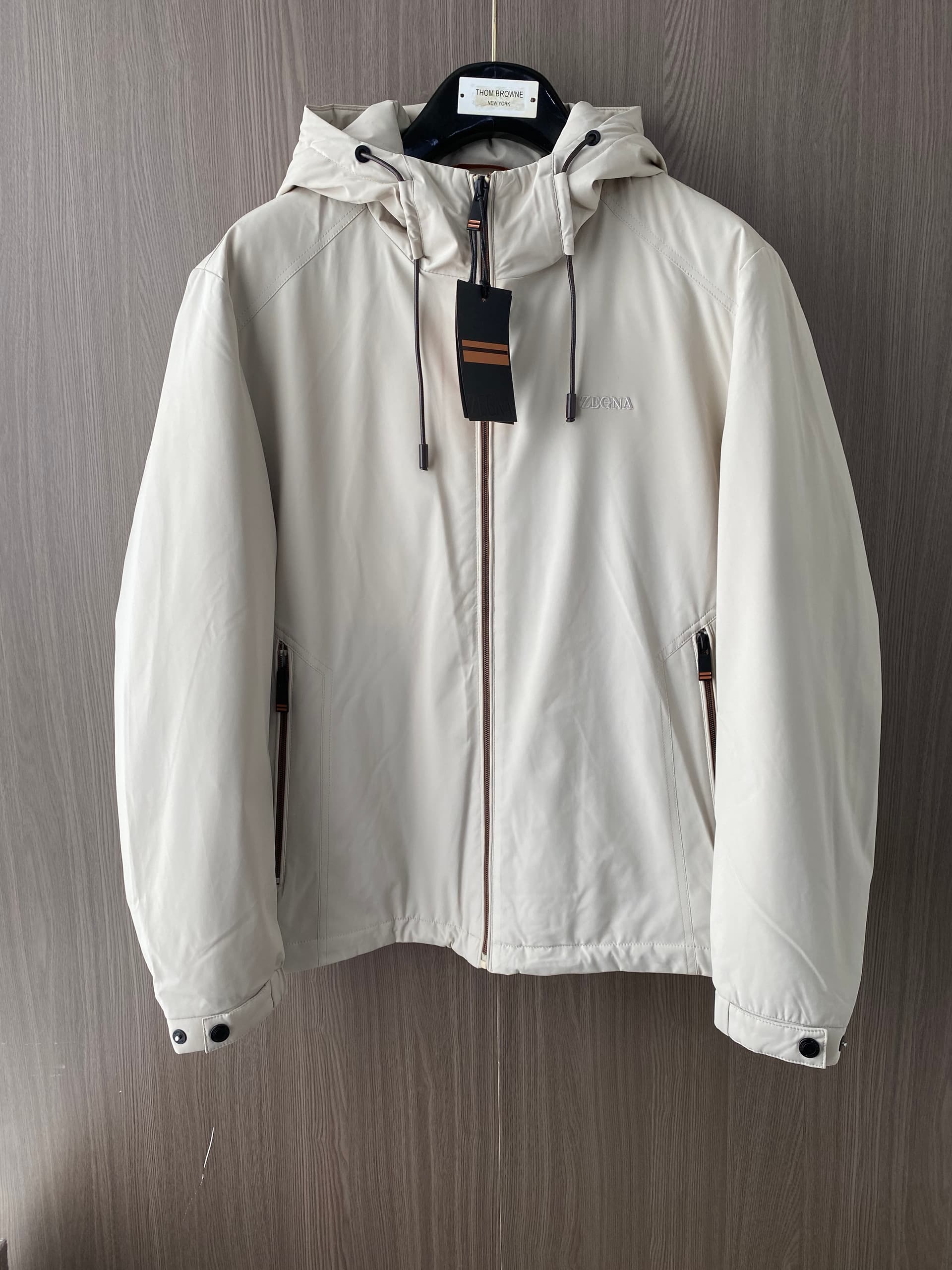 Zegna Zegna Down Jacket and Vest—Authentic Version 1:1 Custom-Made with Fully Imported Hardware. Authentic Customization. Welcome!