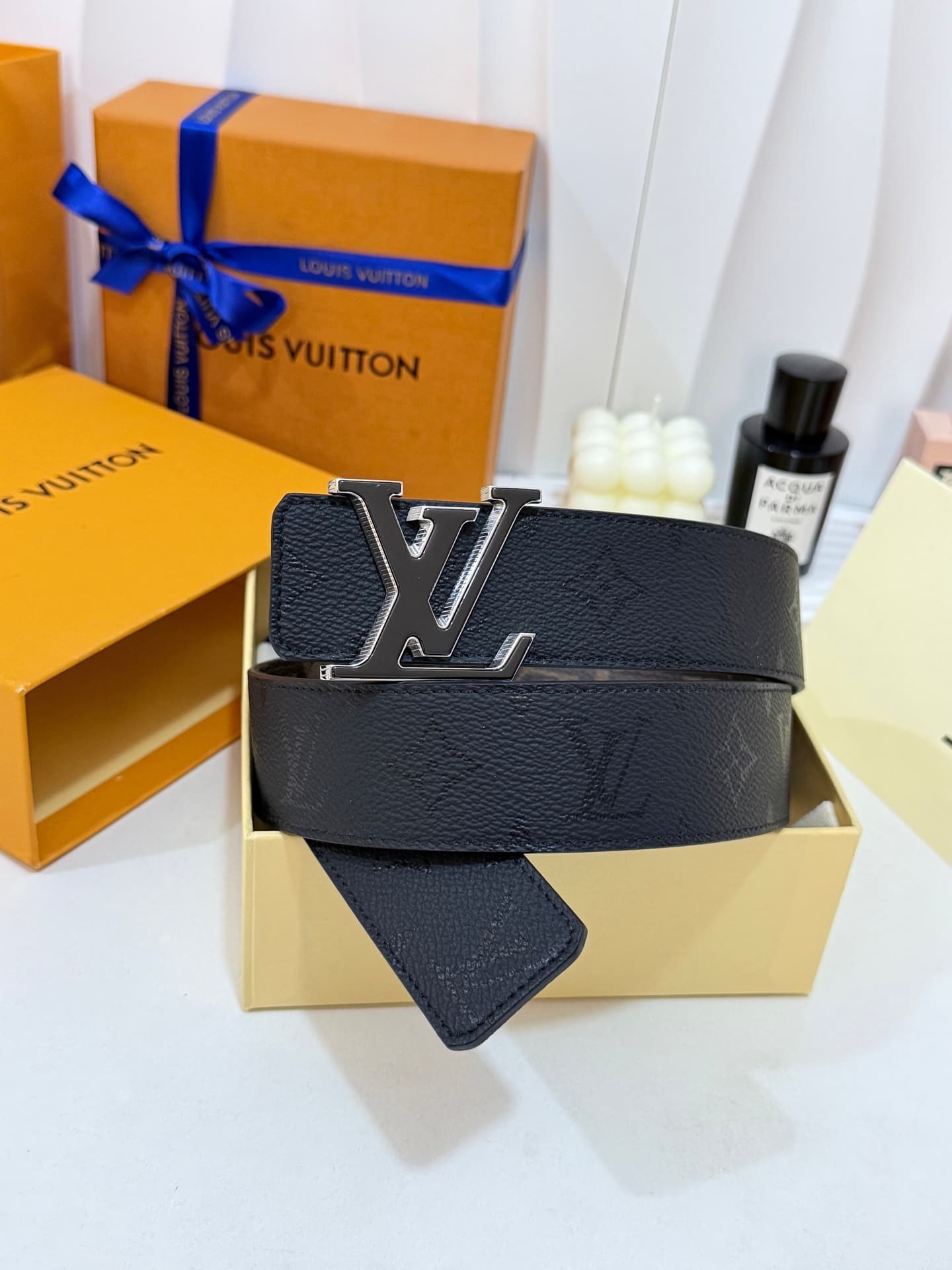 Louis Vuitton Louis Vuitton Dark Floral Pattern with Vintage Floral Twill, White and Black Stripes, 40mm