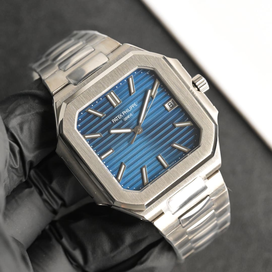 Patek Philippe Patek Philippe Square Watch from the New CUBITUS 5821 1A-001 Collection
