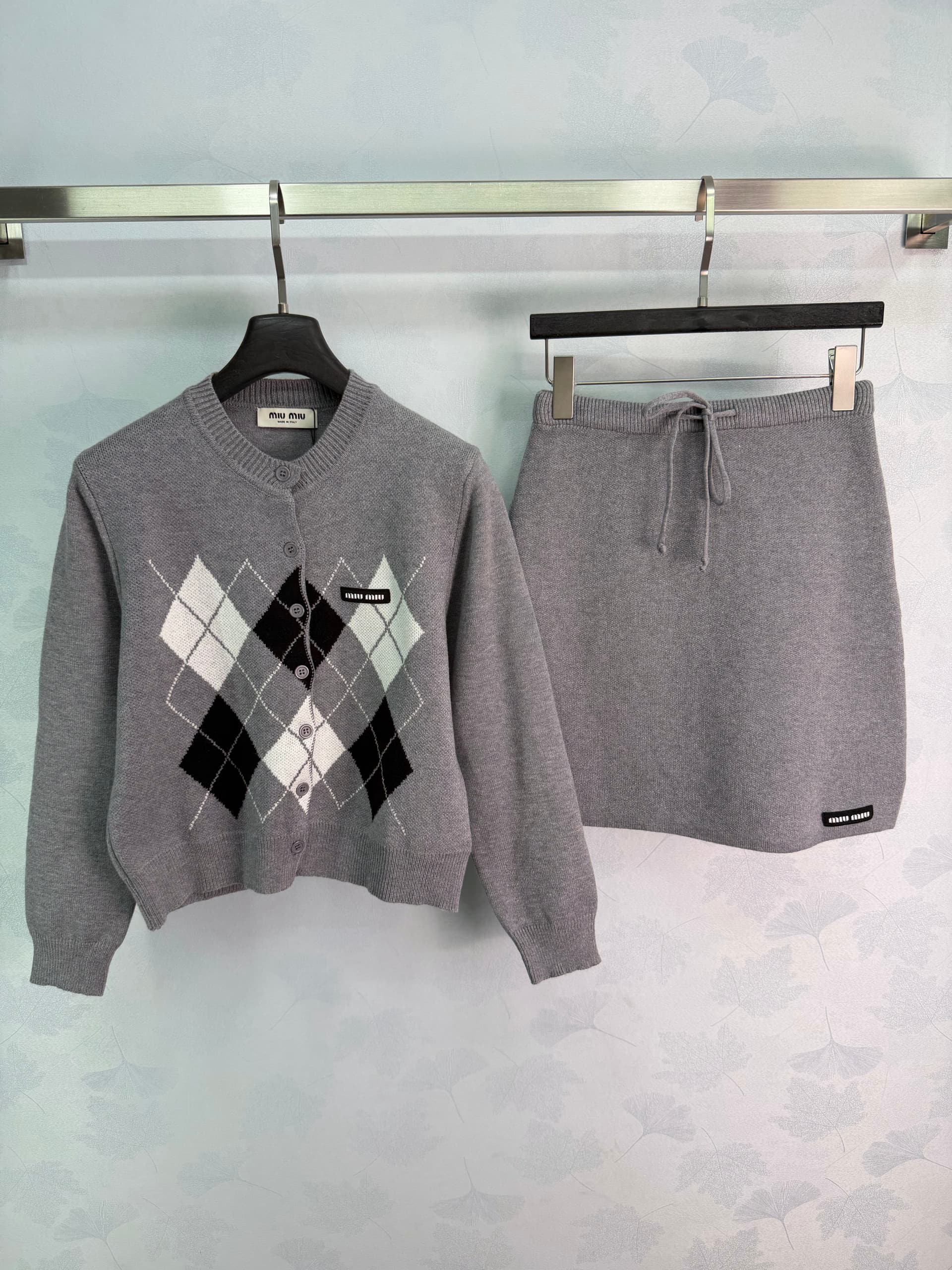 Unassigned 🆕Miu 26 College-Style Knit Two-Piece Set