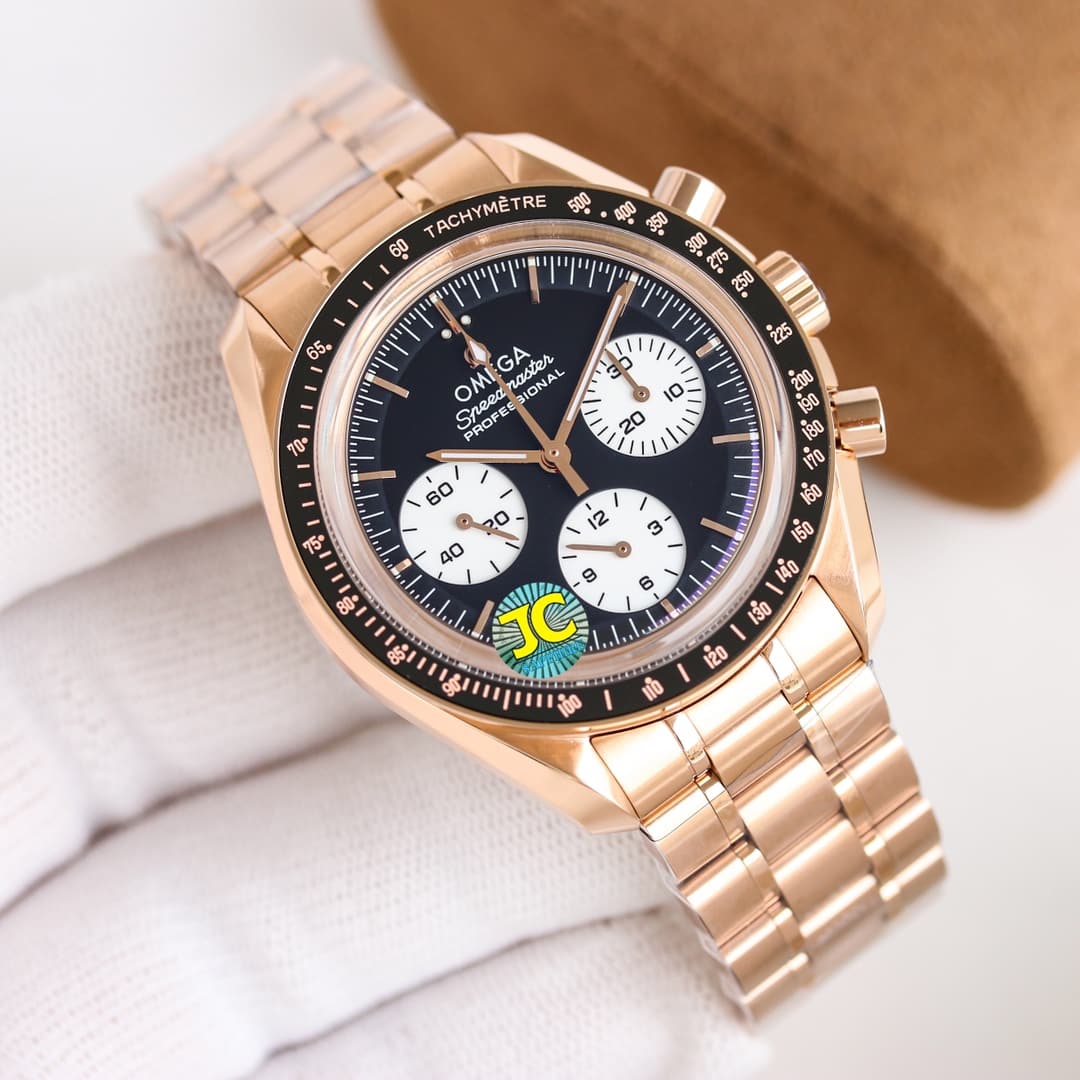 Omega Omega 2026 Speedmaster "Reverse Panda" Moonwatch: Between Black and White