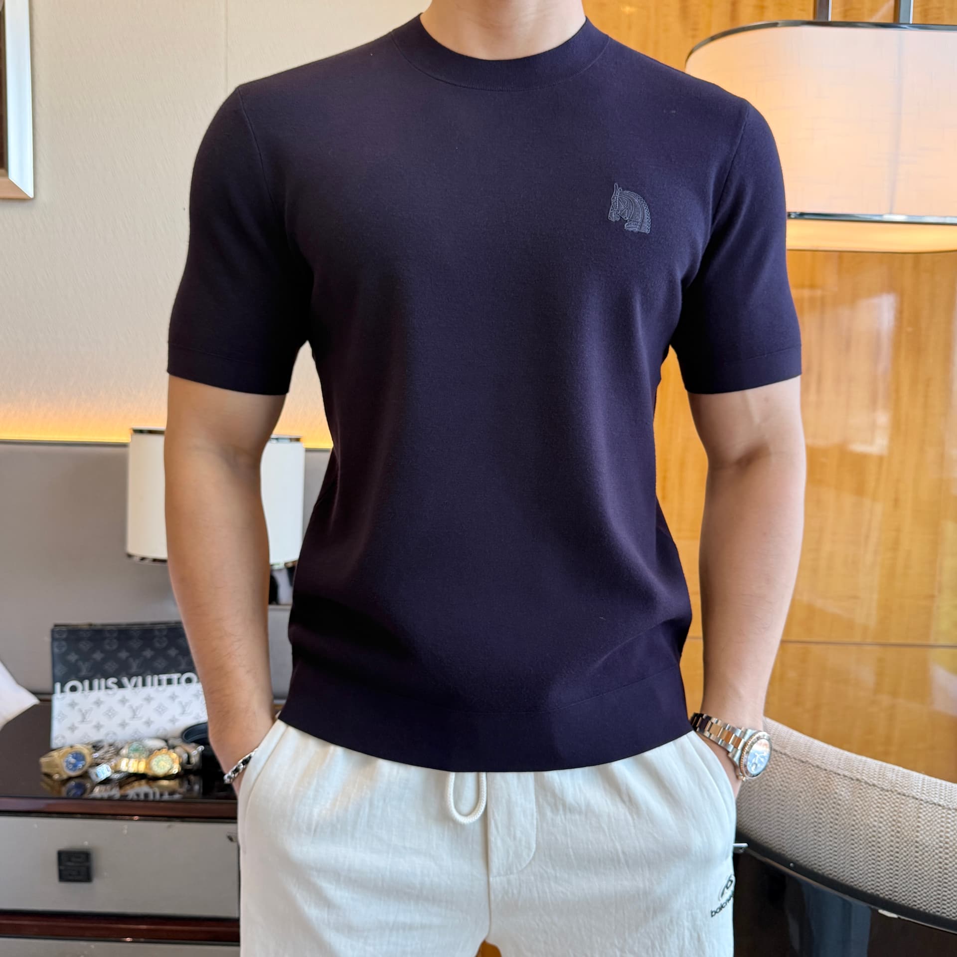 Unassigned Hermès 2026 SS/FW Short-Sleeve Knitwear Collection: Casual and Business-Ready Outerwear, a Must-Have for Layering