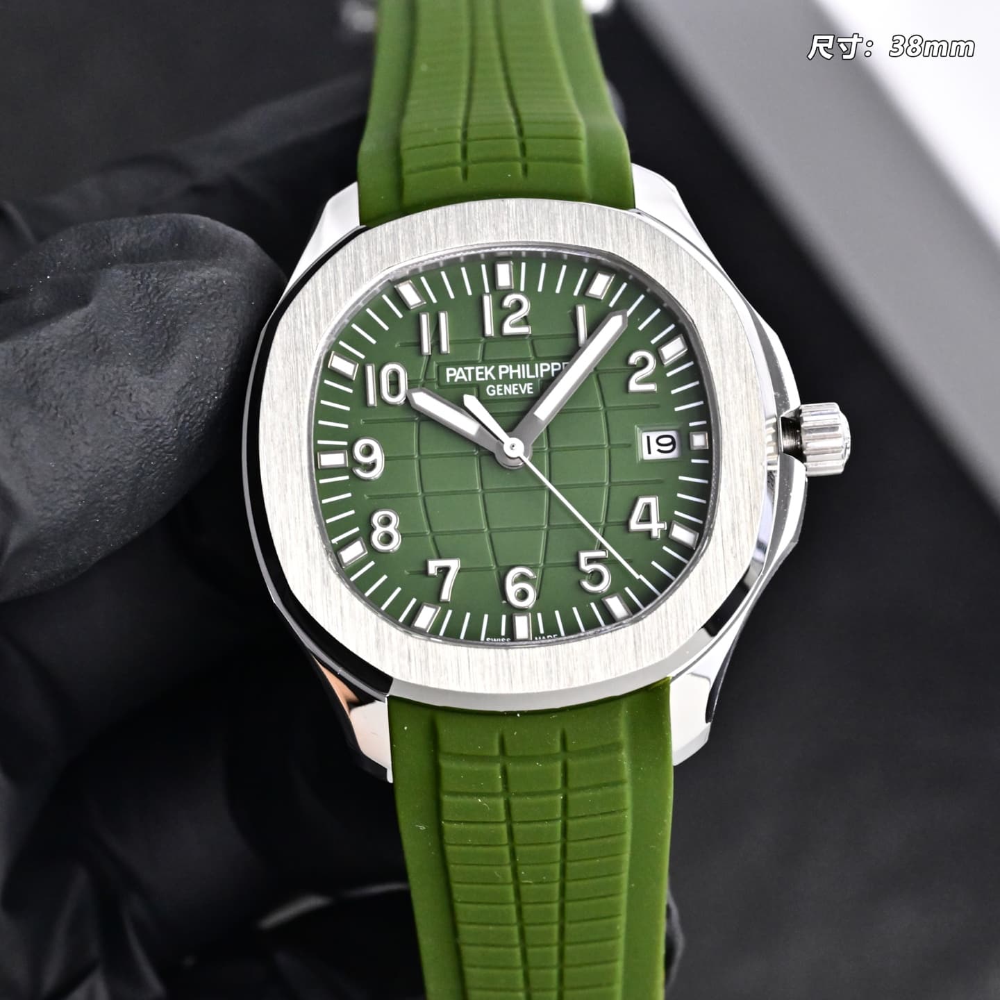 Unassigned GR Factory has launched a new 38.8mm "Hand Grenade" AQUANAUT series mechanical watch