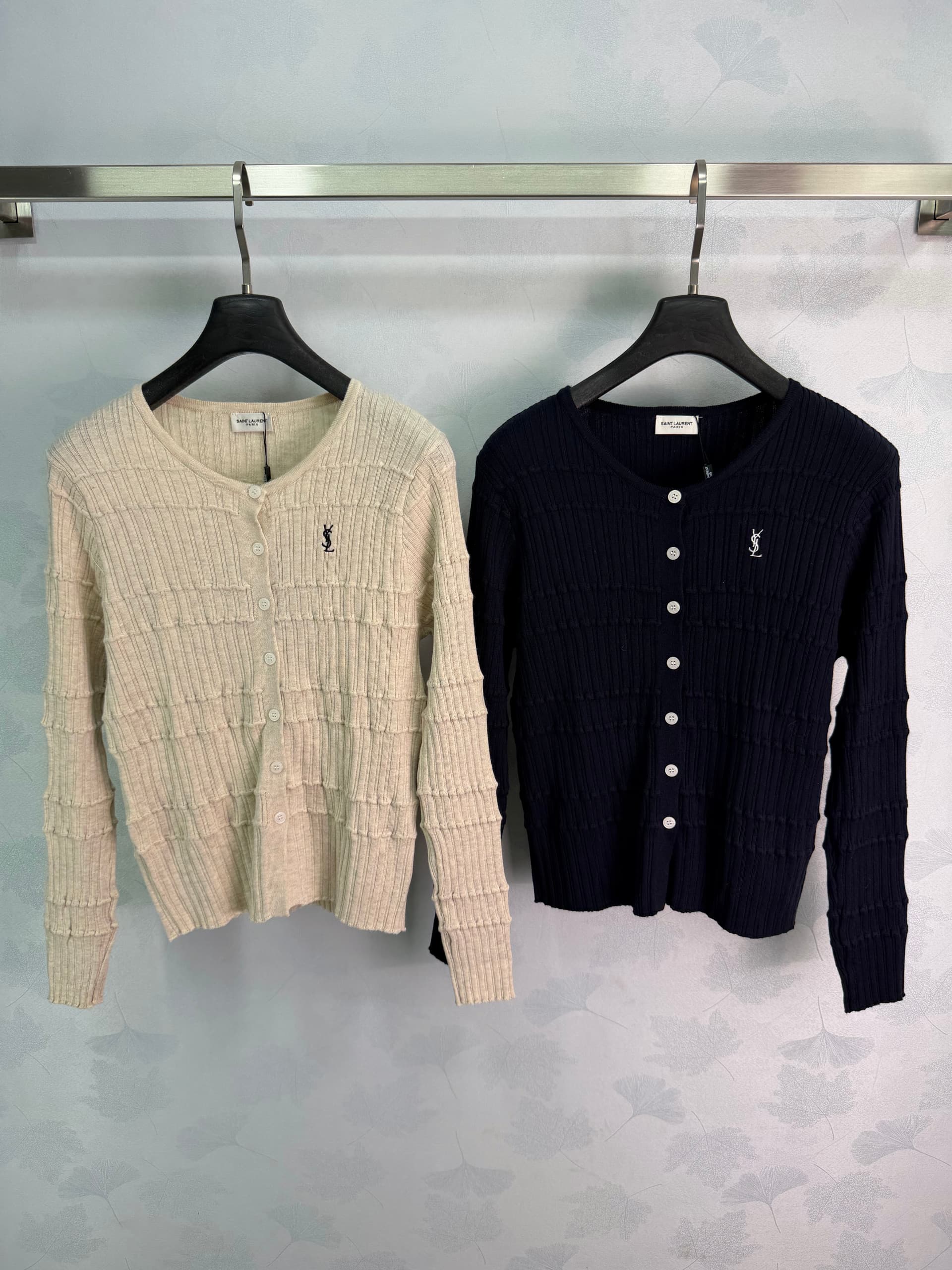 Unassigned 🆕Ys 26 Soft-Textured Crew-Neck Knit Cardigan🤍💙Crew-Neck Single-Breasted Style
