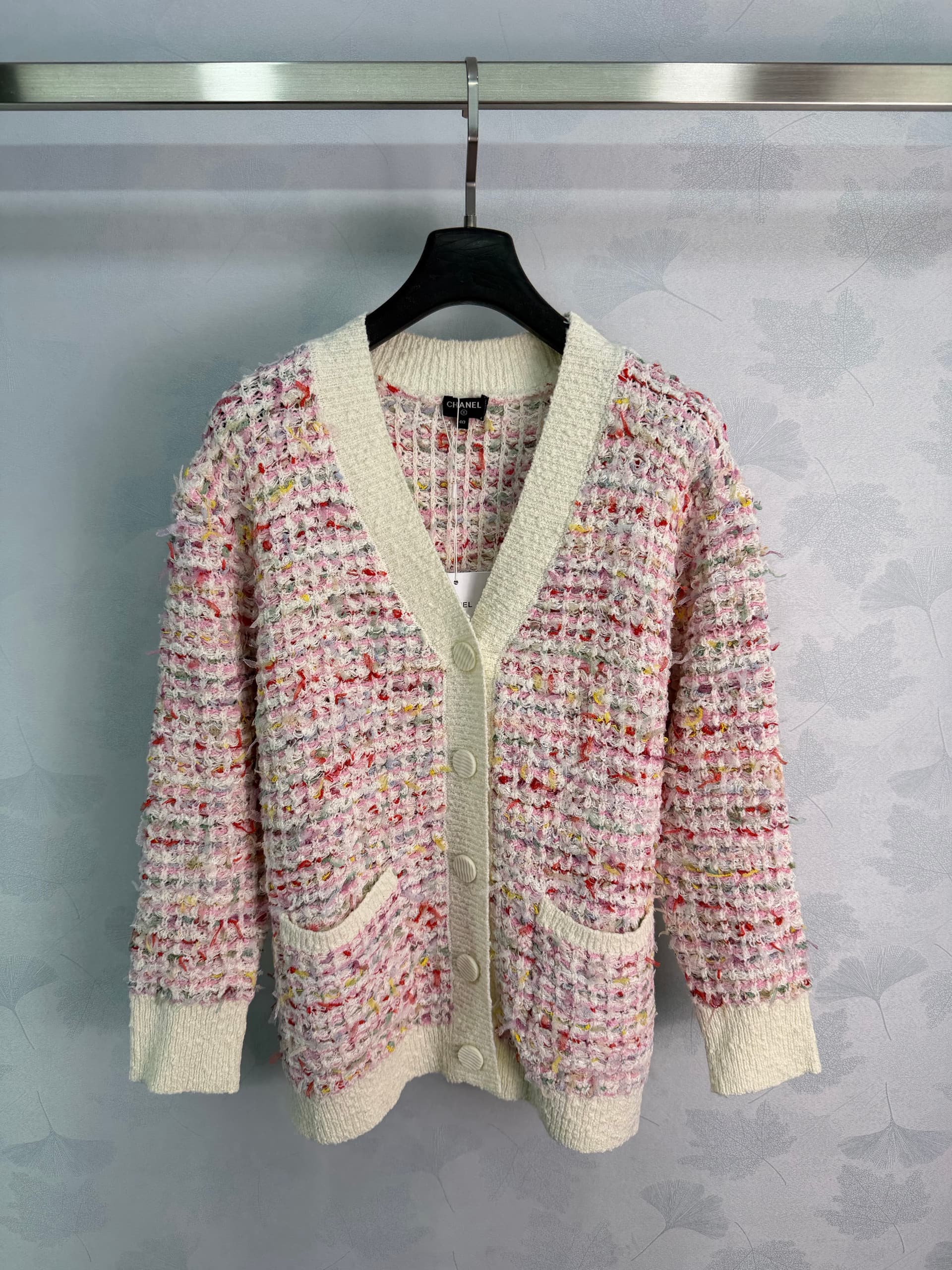 Unassigned 🆕Ch 26 Soft, Color-Blocked, Chunky-Knit V-Neck Cardigan 💖 Pink-Toned Multicolor Blended Yarn, Chunky