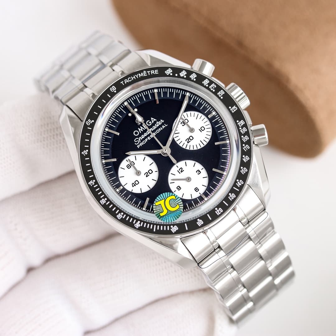 Omega Omega 2026 Speedmaster "Reverse Panda" Moonwatch: Between Black and White