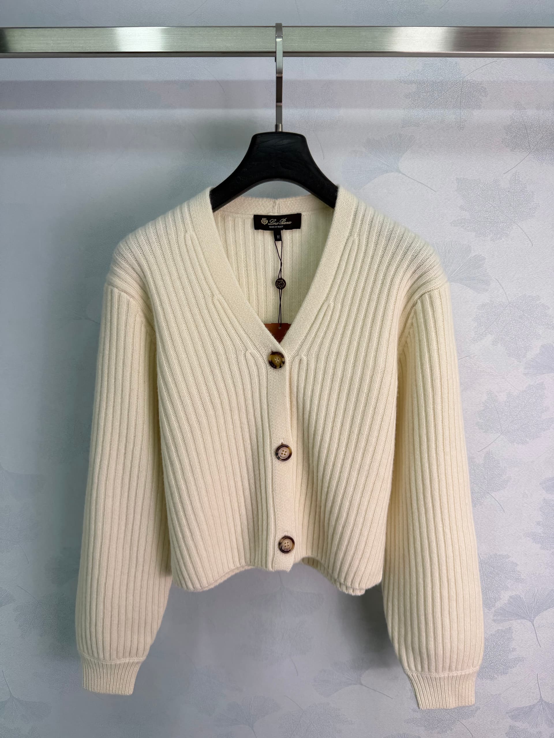Unassigned 🆕LP 26 Soft Ivory V-Neck Ribbed Knit Cardigan 🤍 Ivory Vertical Ribbed Knit
