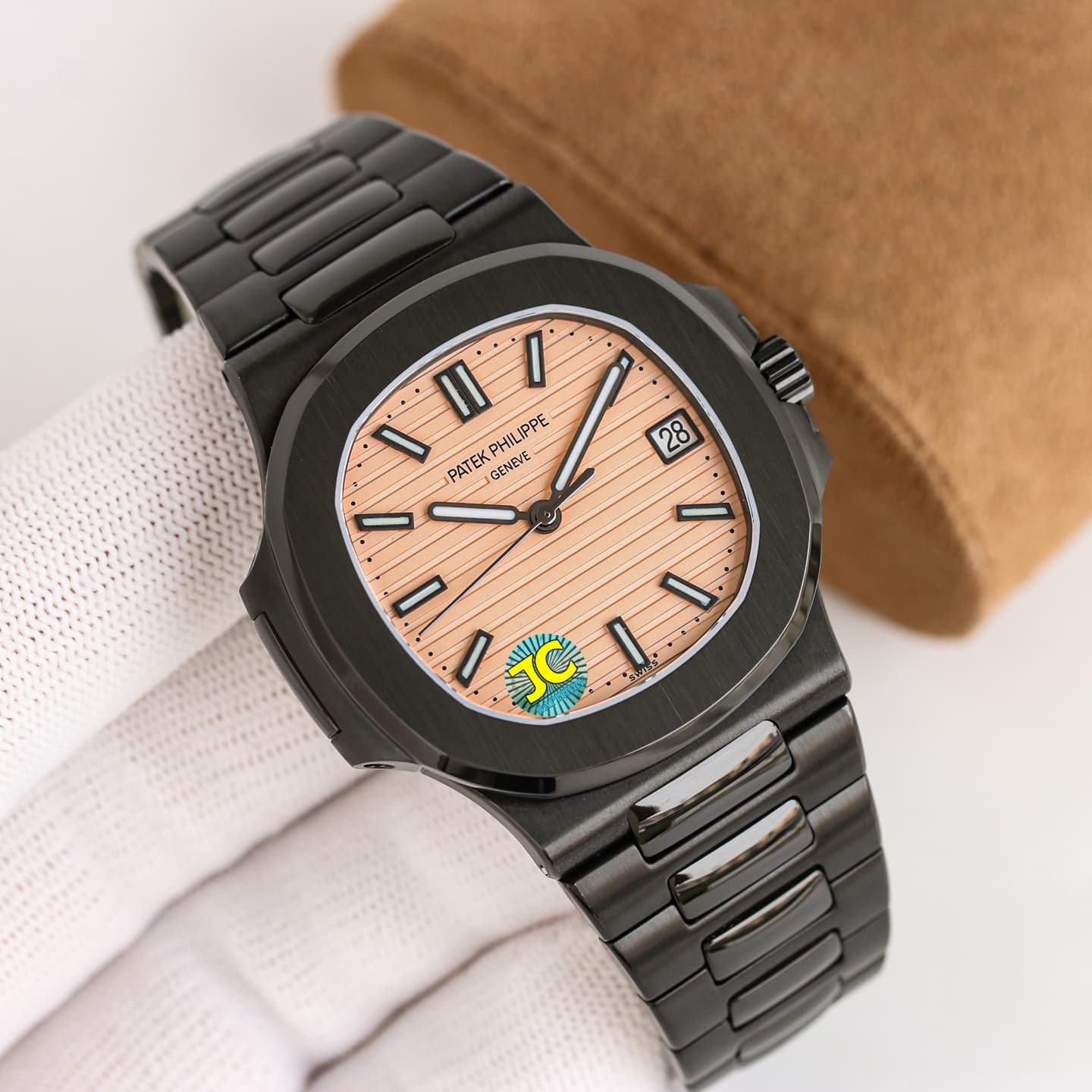 Unassigned GR Black Knight Nautilus 5711 Limited Edition Color Dial Series: GR Unveils the Black Knight