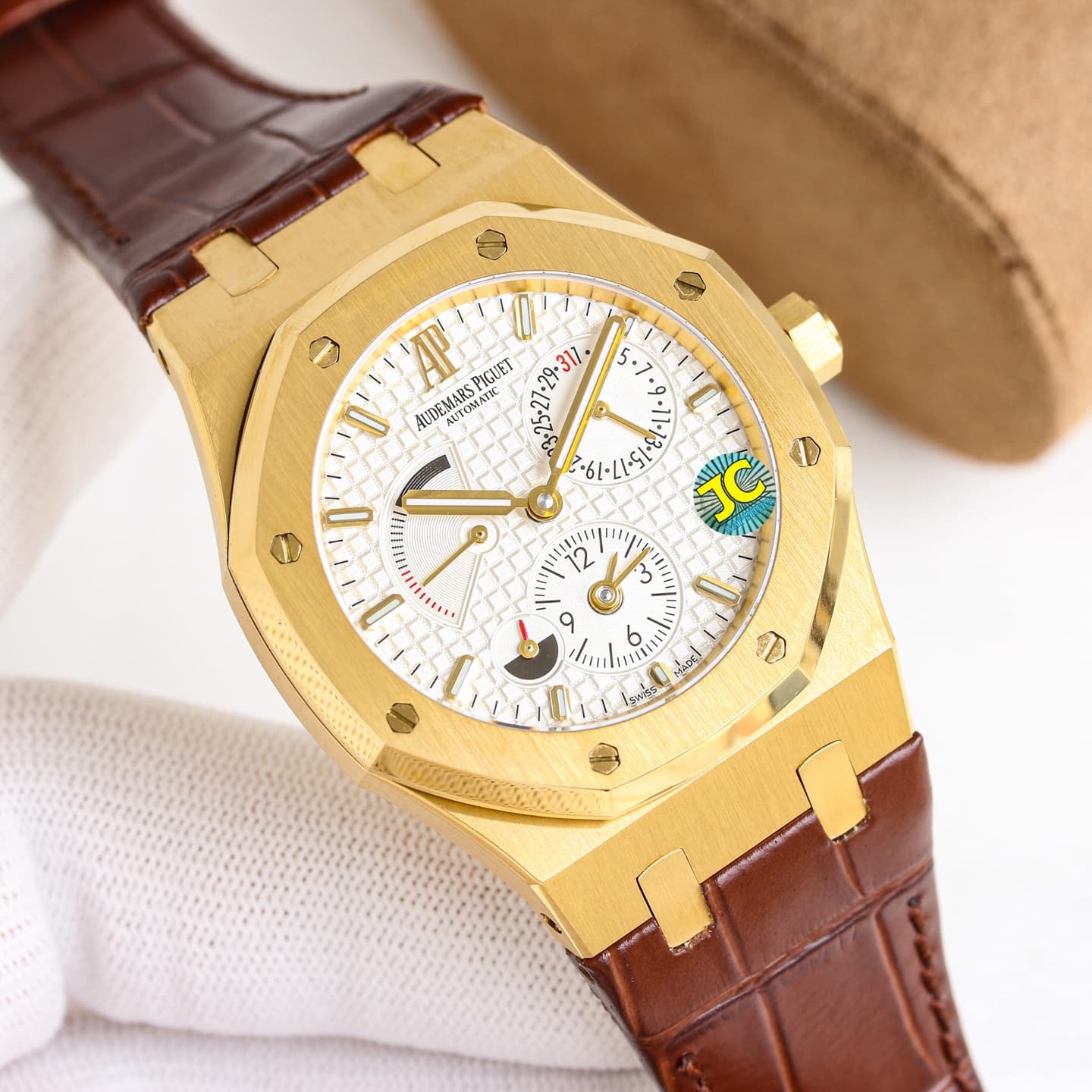 Audemars Piguet Audemars Piguet 9F Factory has devoted itself to the research and development of its major new release: the AP Audemars Piguet Royal Oak