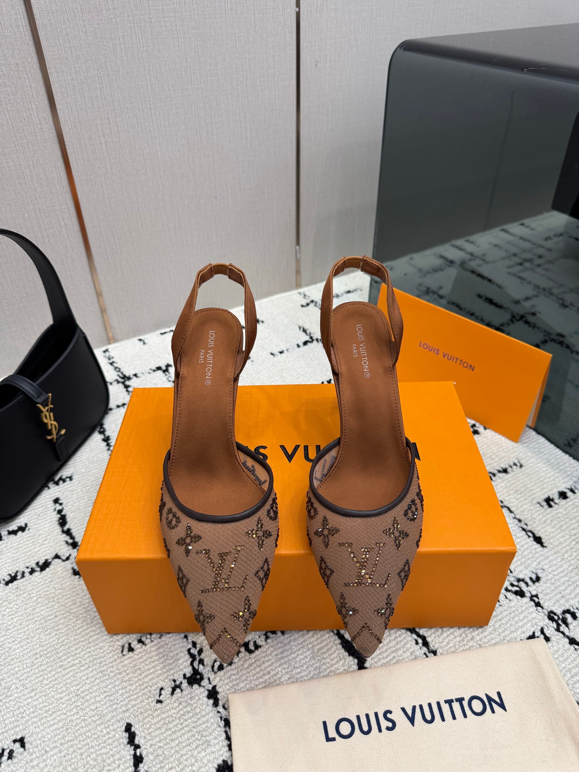 Louis Vuitton Louis Vuitton (10 cm) Premium Quality