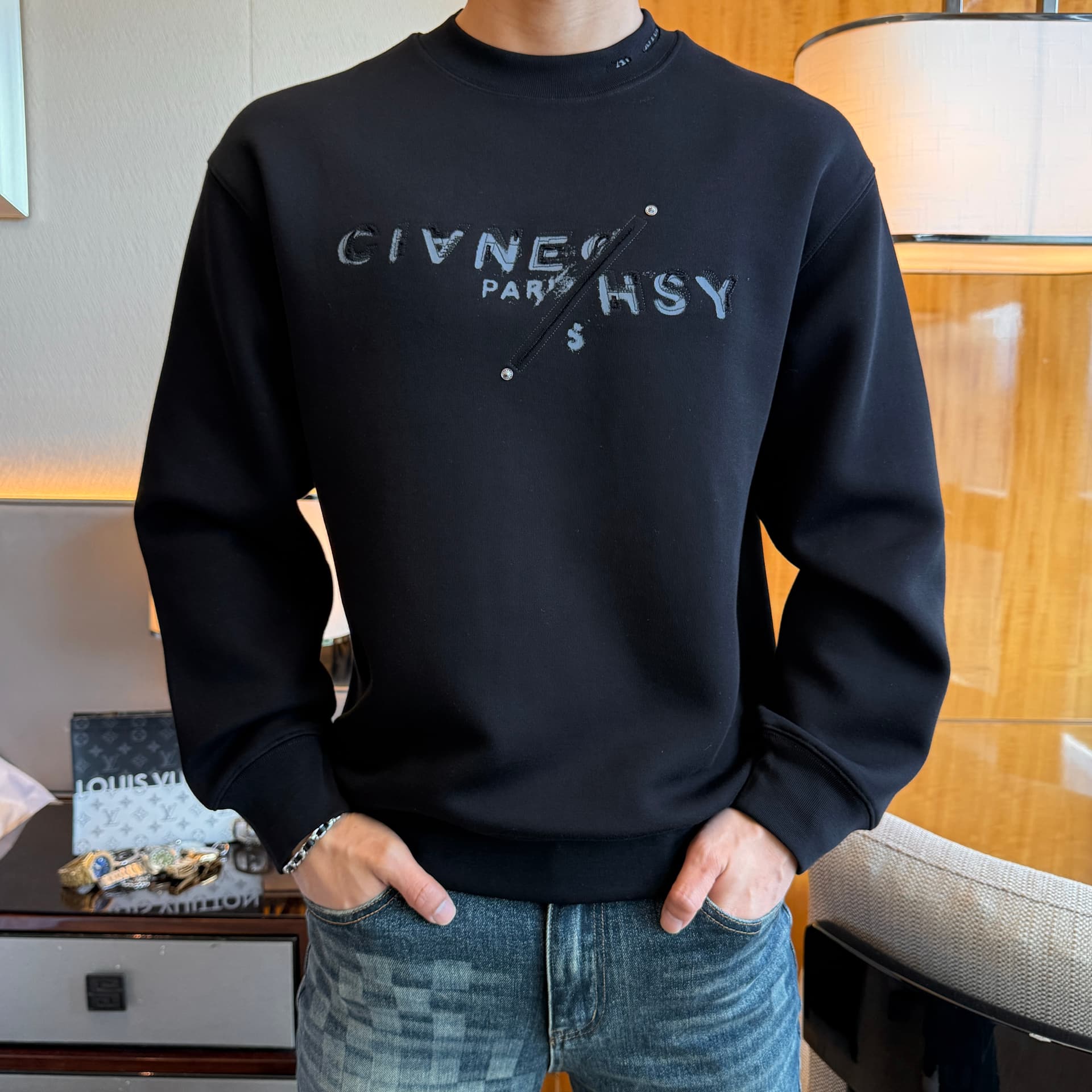 Givenchy Givenchy 's Fall/Winter 2026 Collection Is a Huge Hit