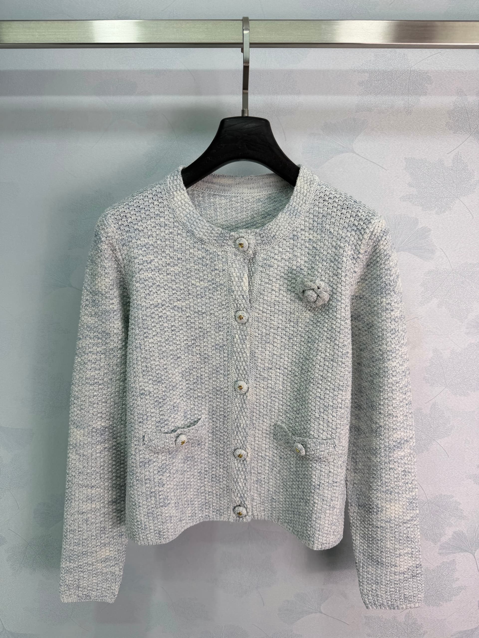Unassigned 🆕Ch 26 Knitted Cardigan🤍White-Mixed Yarn