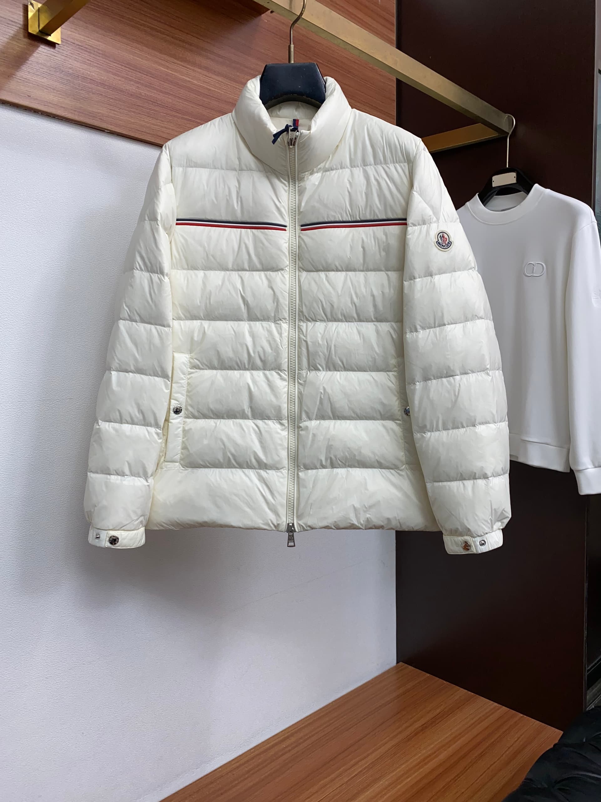 Moncler Moncler Hooded Down Jacket—Original Version 1:1 Custom-Made with All-Imported Hardware. Original Custom Design—Feel free to compare with