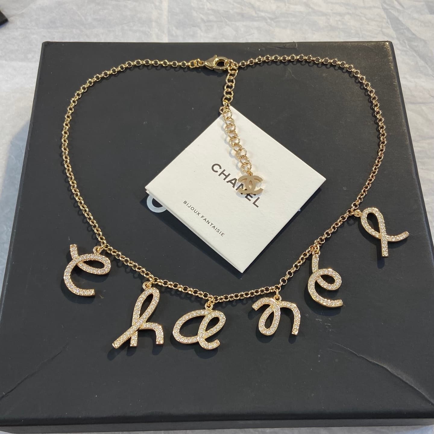 Unassigned Product Code: XX0699 A1070 Double "C" Letter Logo Pendant Necklace