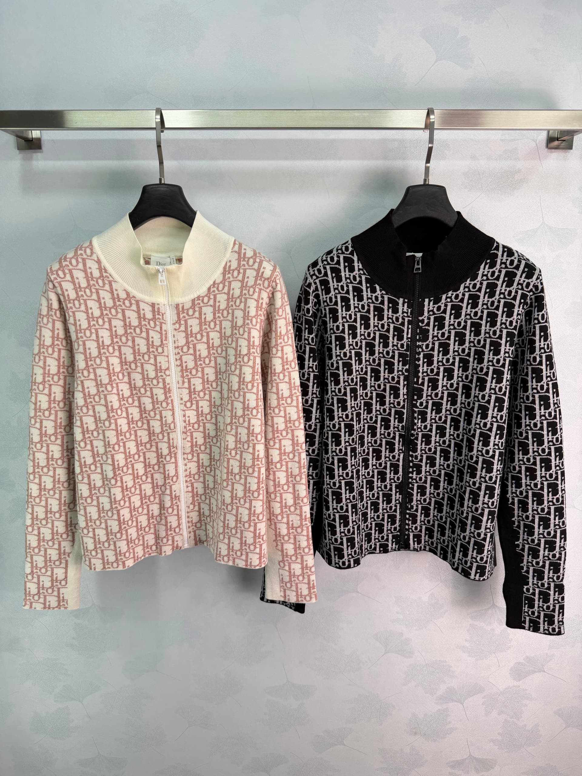 Unassigned 🆕Dio 26 Retro All-Over Print Jacquard Zipper Knit Jacket🖤💗Semi-High Neck Style