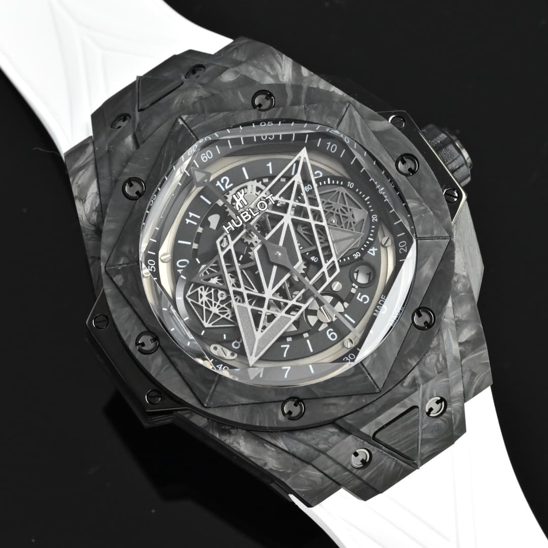 Unassigned Hublot Debuts Black Carbon Fiber Limited-Edition Collector's Piece: "Carbon—A Masterpiece"—The All-New Big Bang