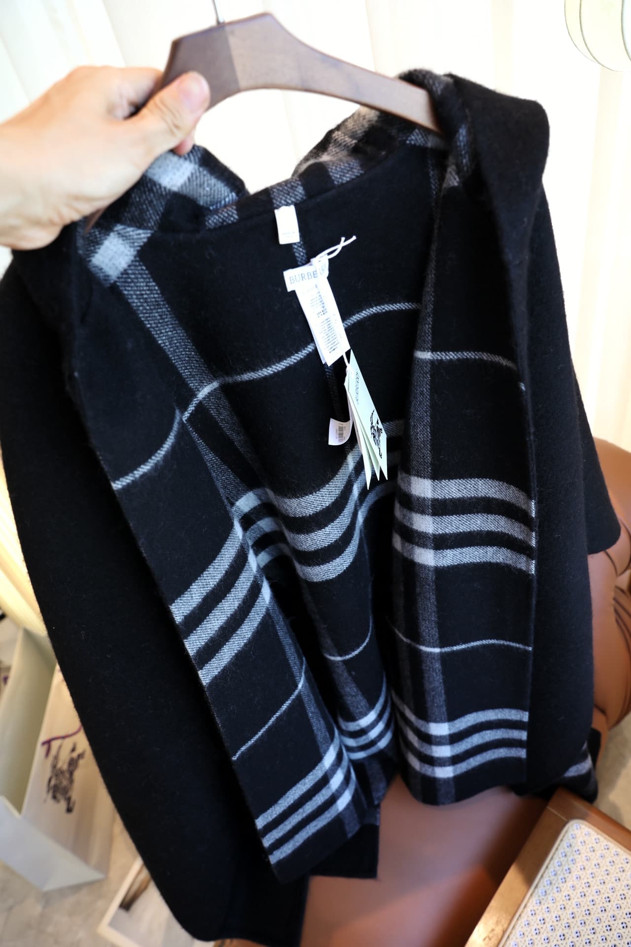 Burberry Burberry Wholesale: Shawls Like the Ones Worn by Zhang Jingyi