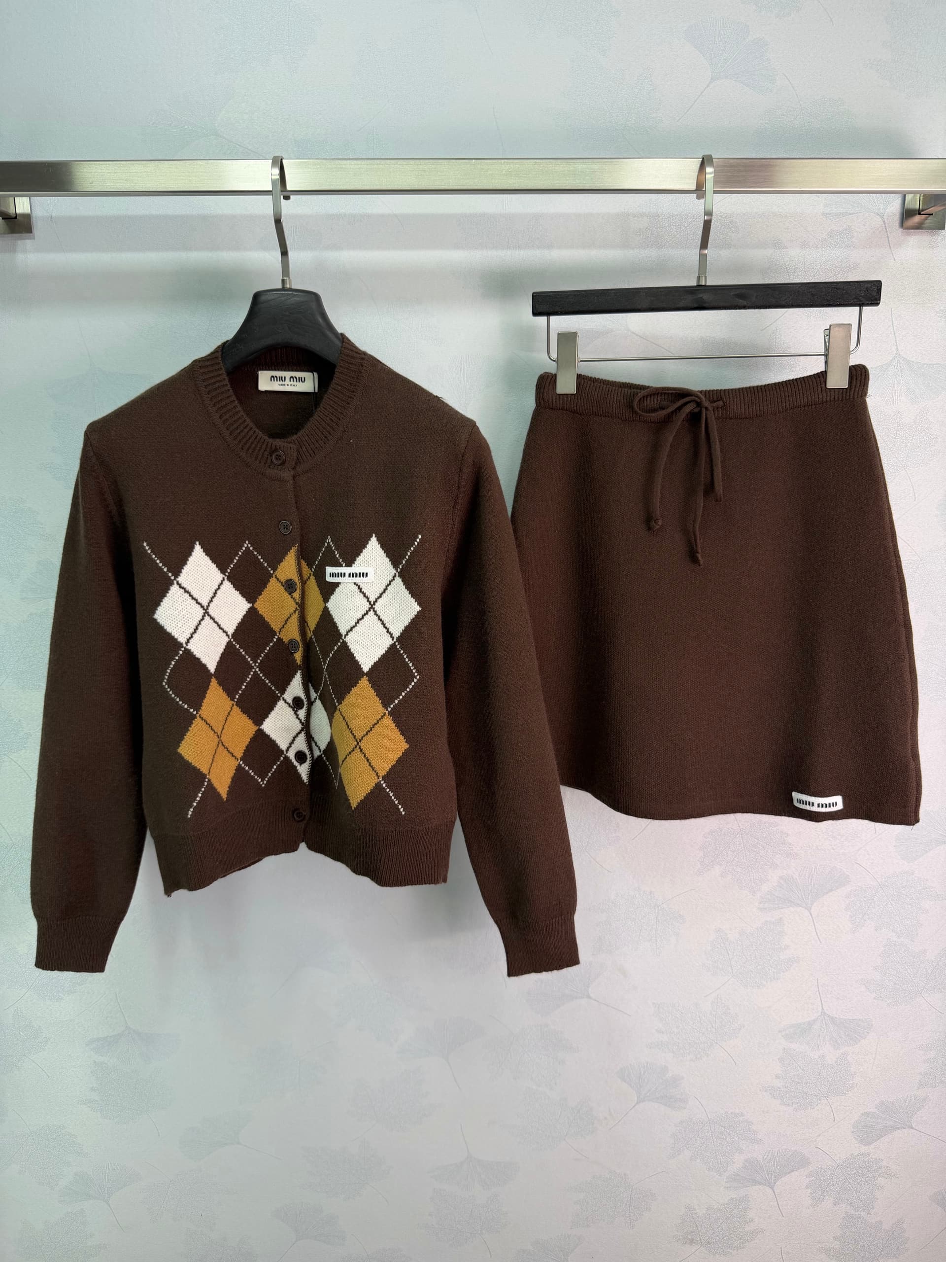 Unassigned 🆕Miu 26 Preppy-Style Knit Two-Piece Set