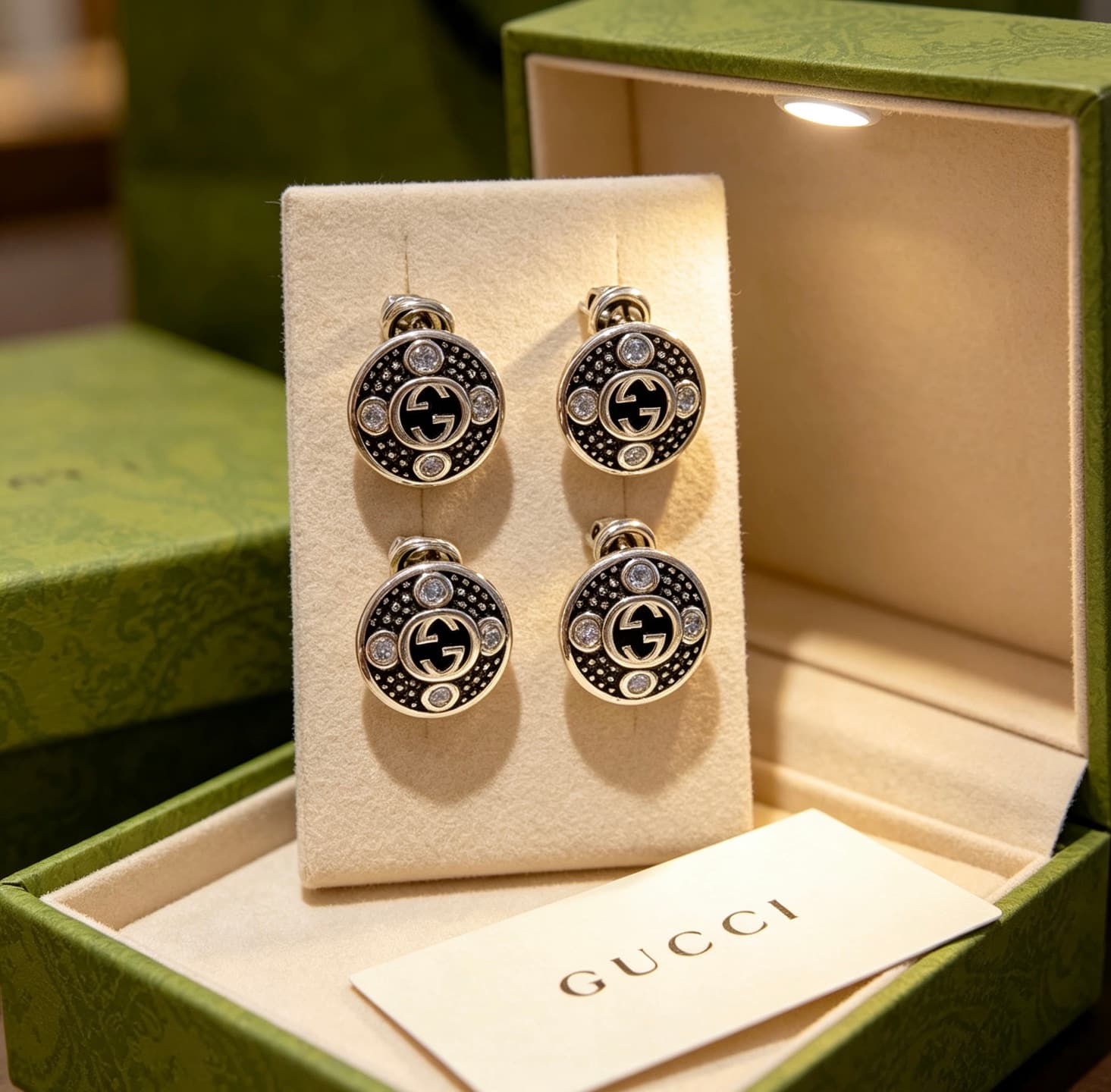 Gucci Gucci No Viral Hits, No Posts—The Top Choice for TikTok Influencers Selling Earrings