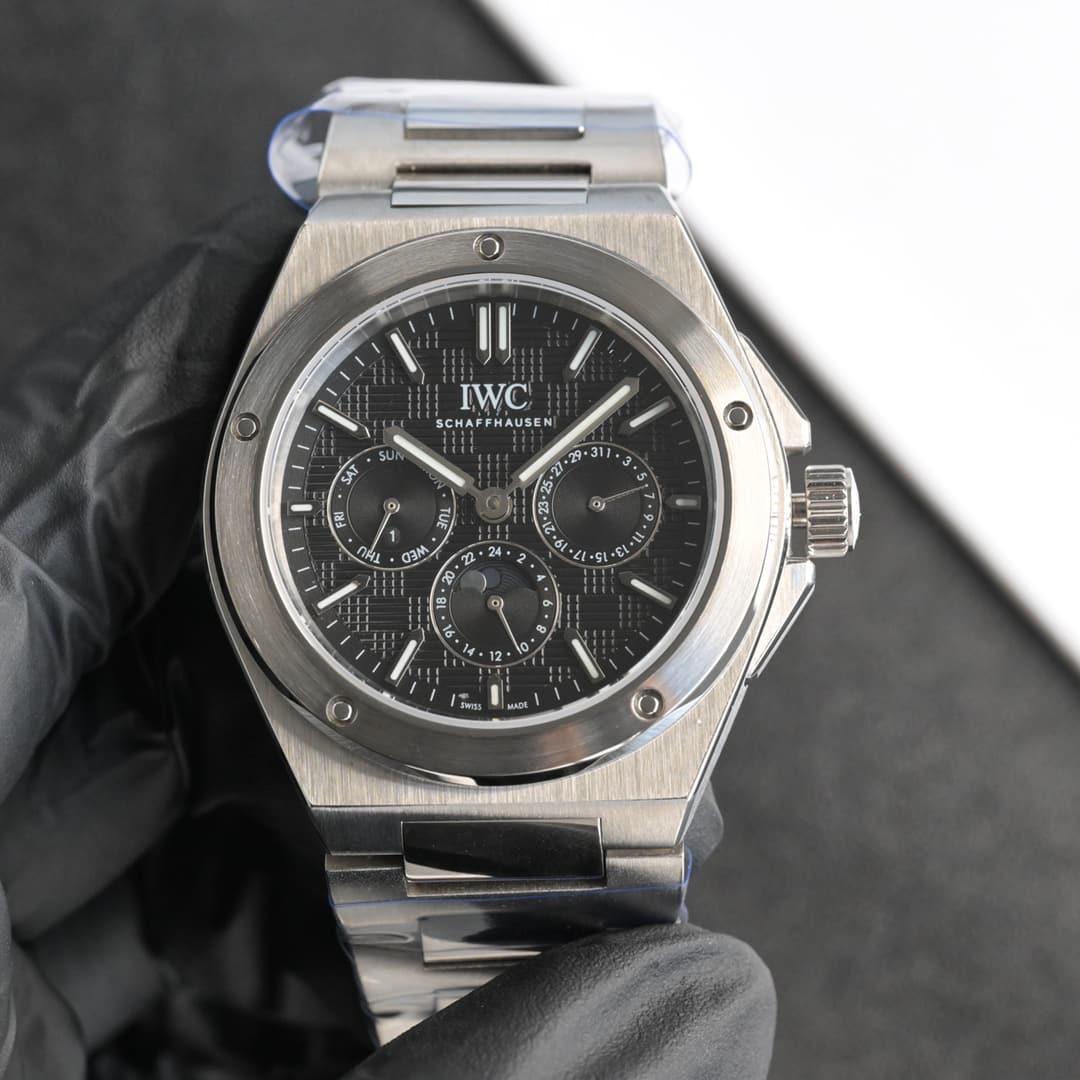 IWC IWC Another “Engineering” Masterpiece, Once Again Perfect in Every Way: The New IWC Engineer Collection