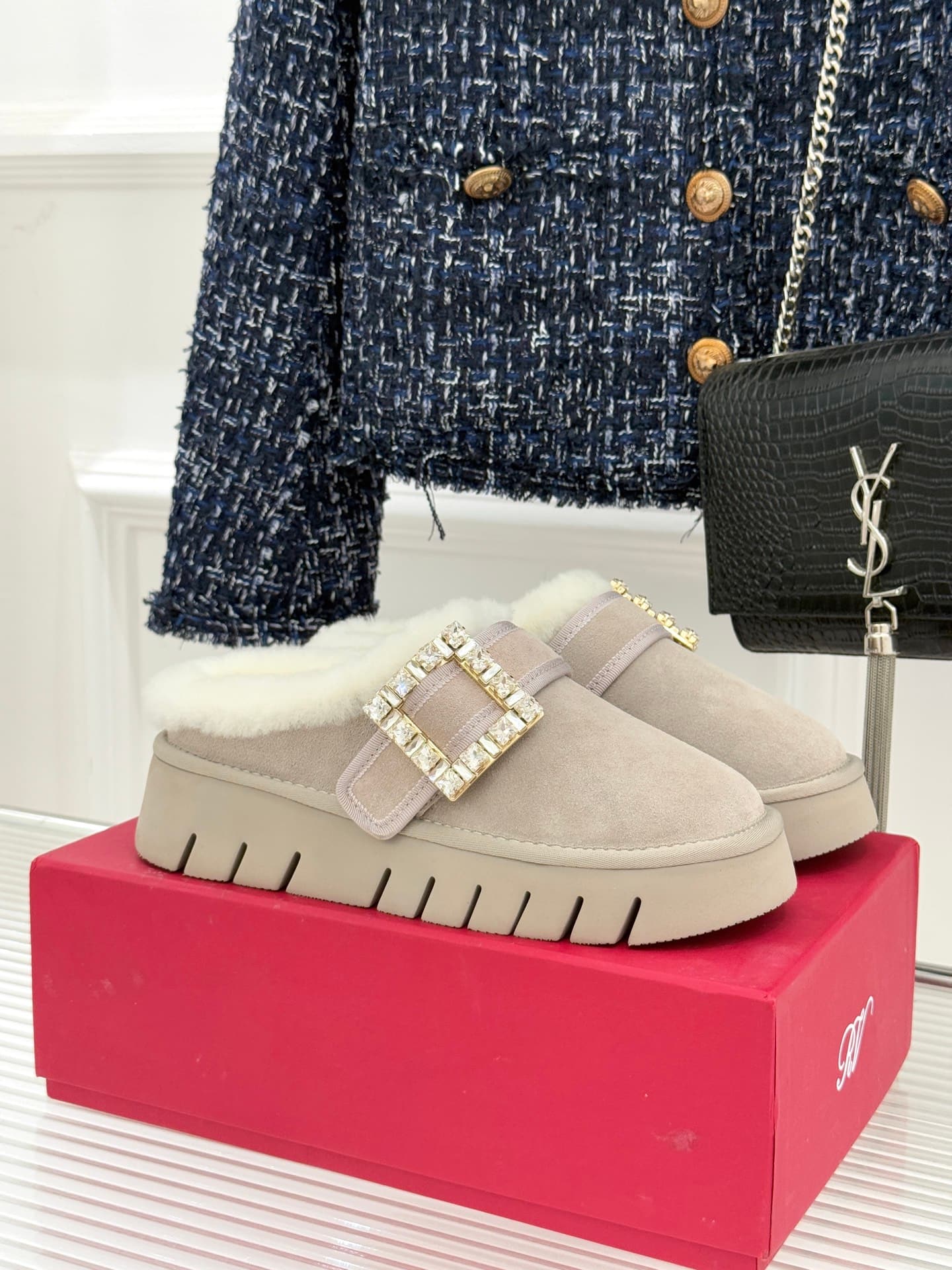 Roger vivier Roger vivier Low-Cut RV Classic Square Buckle Thick-Soled Snow Boots, Standard
