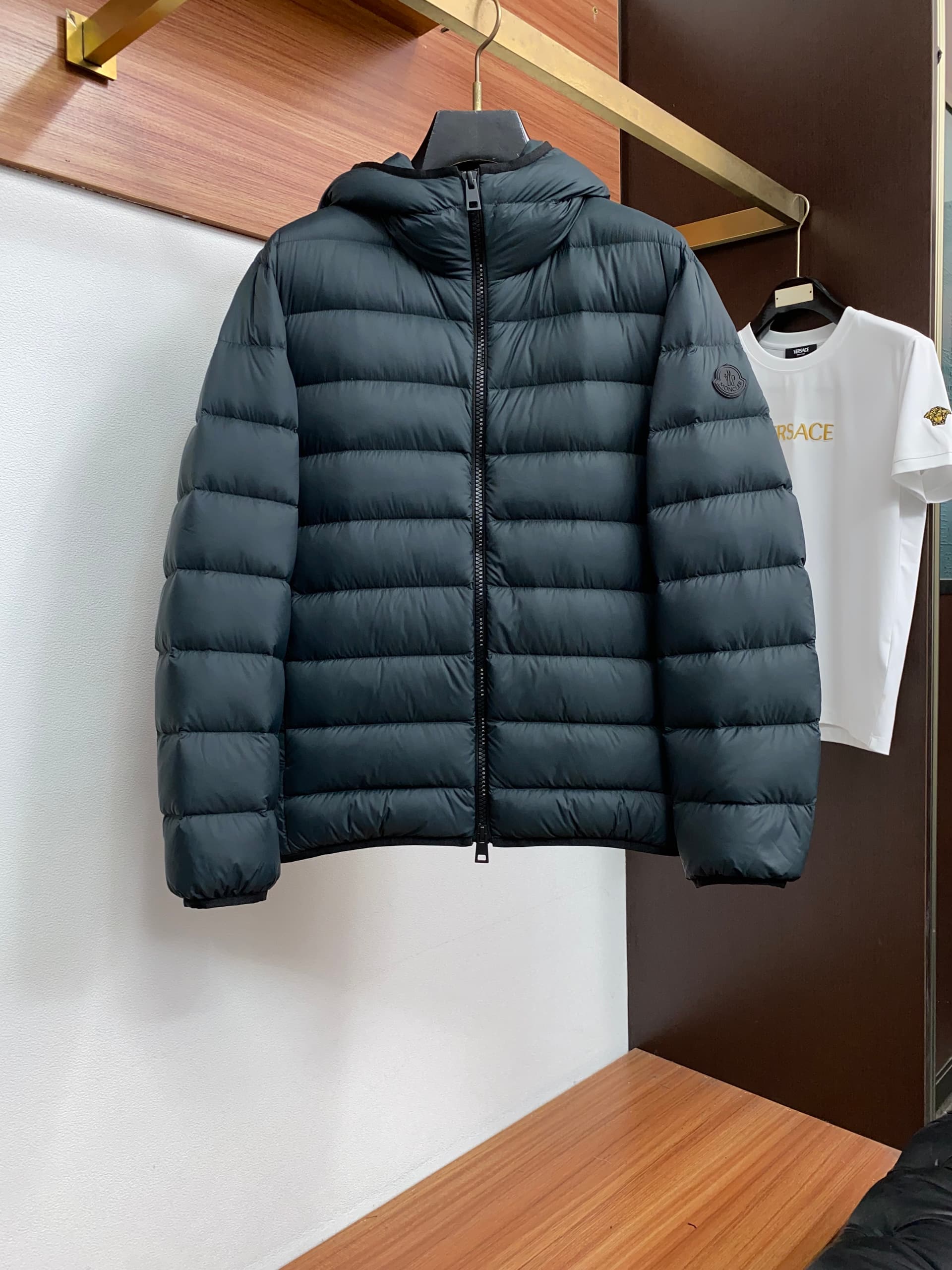 Moncler Moncler Mengkou 26SS Best-Selling Business Stand-Up Collar Down Jacket