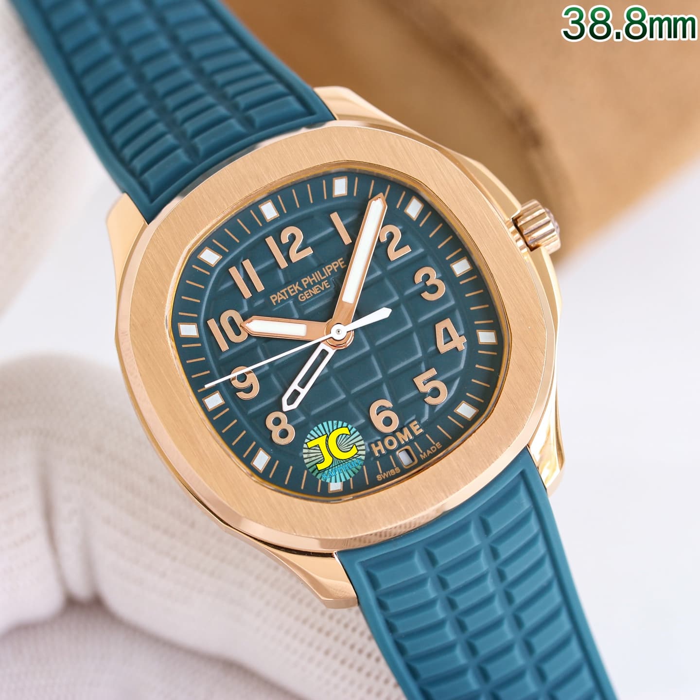 Patek Philippe Patek Philippe GR v2 Upgrade Is Here: Patek Philippe's AQUANAUT Series Mechanical Watches
