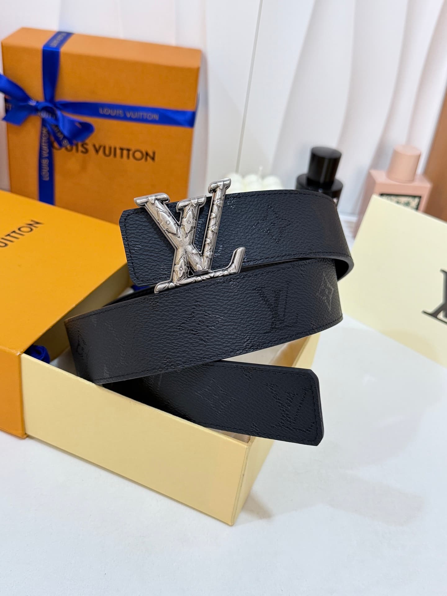 Louis Vuitton Louis Vuitton All-Black Embossed Relief Buckle Belt, 40mm Standard Width