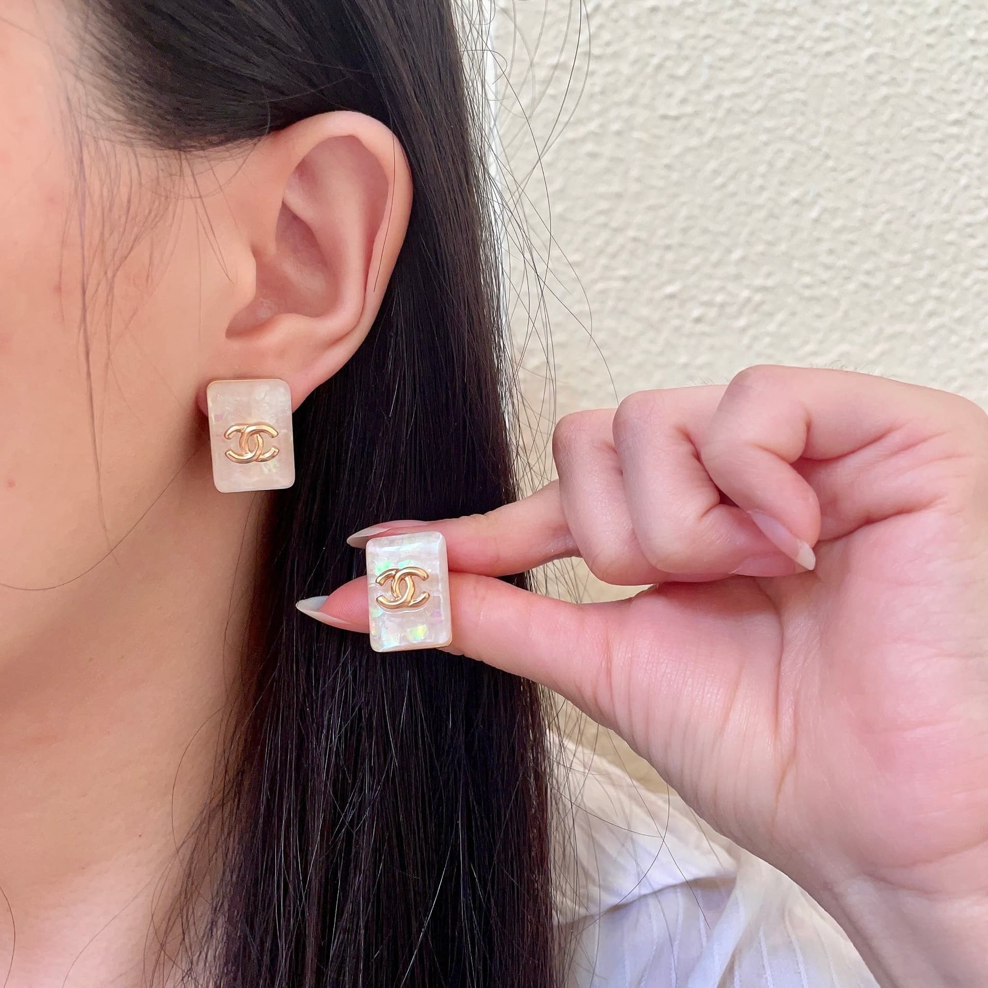 Chanel Chanel Pastel-Colored Double C Stud Earrings_002