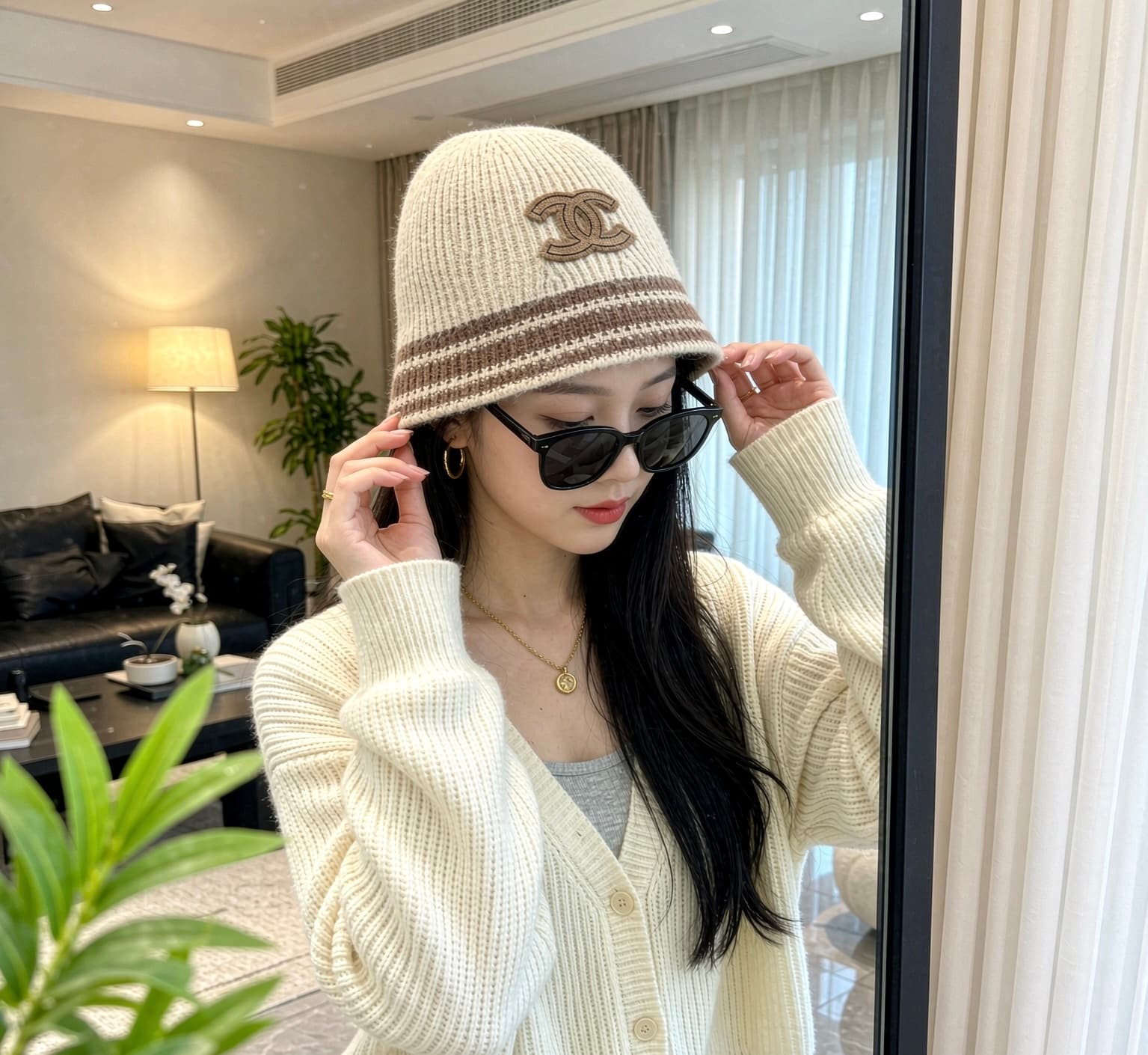 Chanel Chanel The Latest Fisherman's Hats: A Fashionable and Avant-Garde Casual Design Style