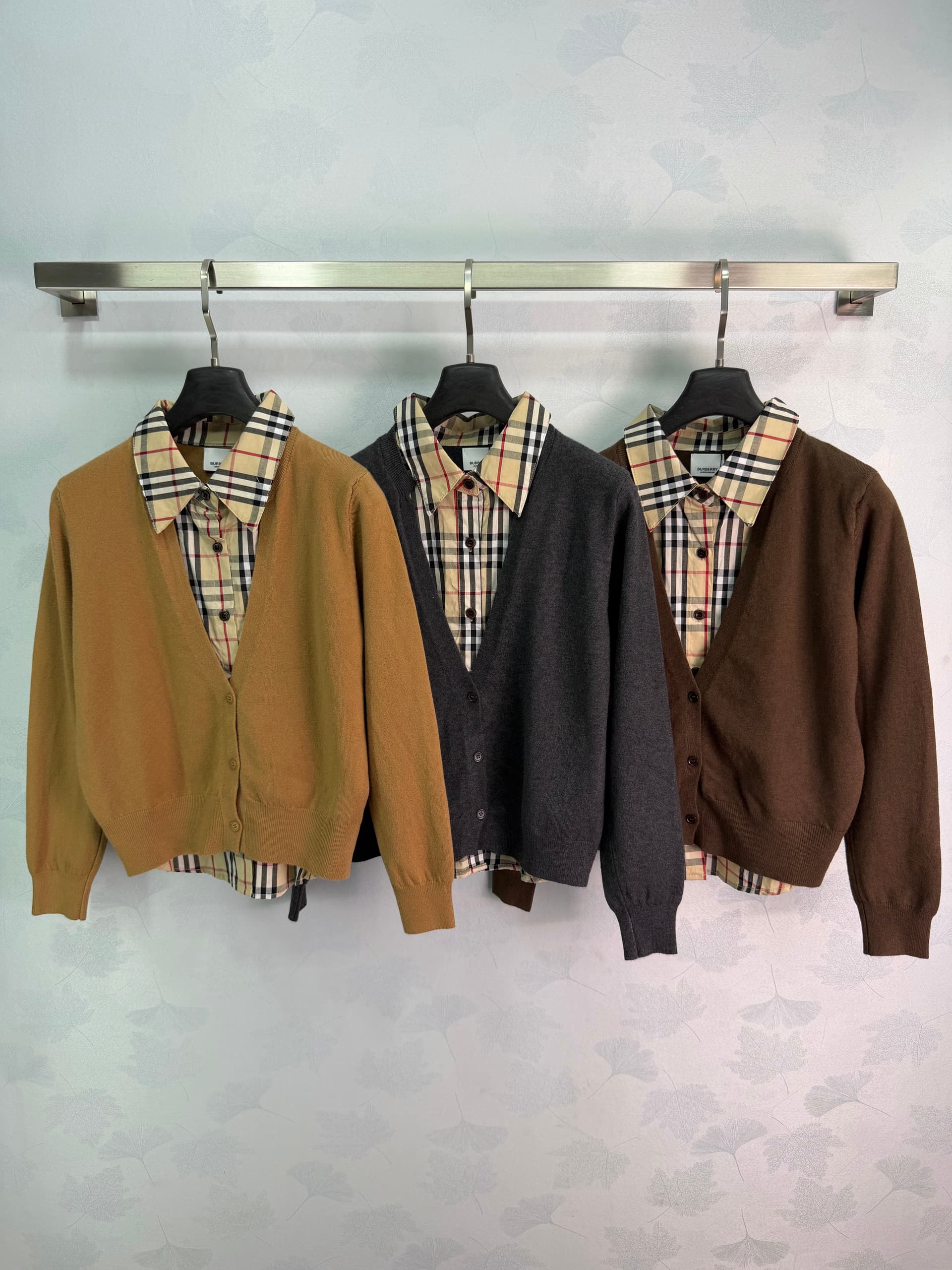 Unassigned 🆕BU 26 Retro Preppy Knit Shirt Two-Piece Set🤎V-neck Solid-Color Knit Blouse