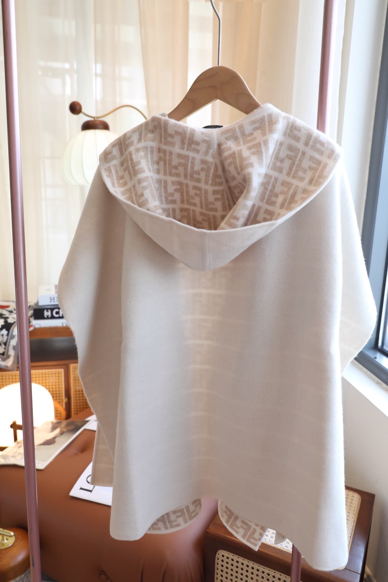 Unassigned FENDl Next Door Double-Sided Wool-Cashmere Blend Knit Cape—Soft, Comfortable, and Delicate to the Touch