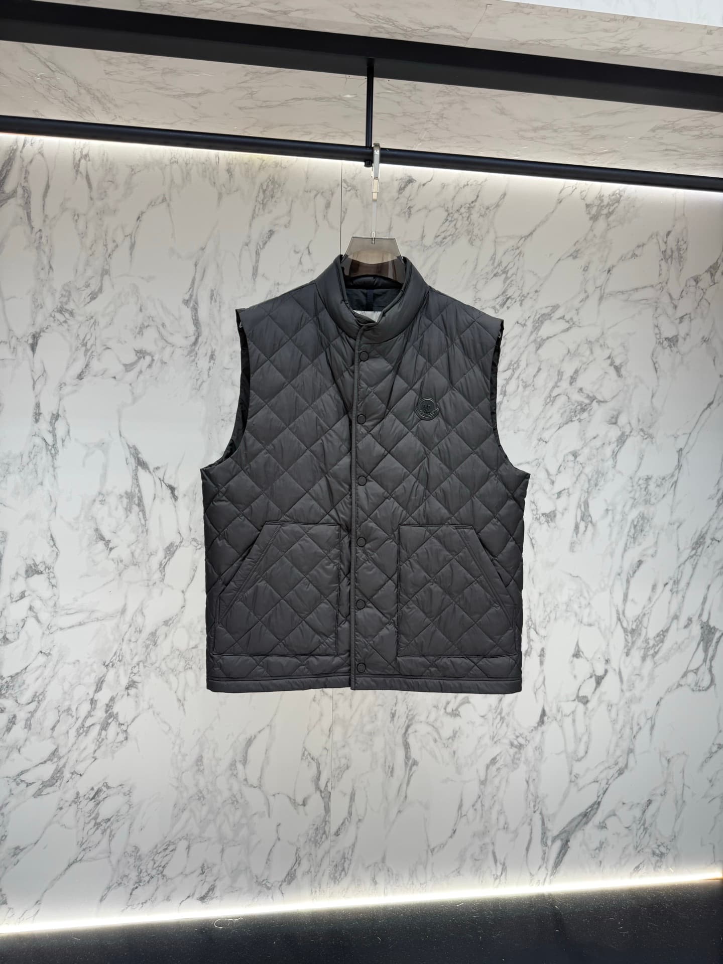 Moncler Moncler Down Jackets: The Most Fashionable Designer Down Jackets. Craftsmanship Shines Through in Every Detail