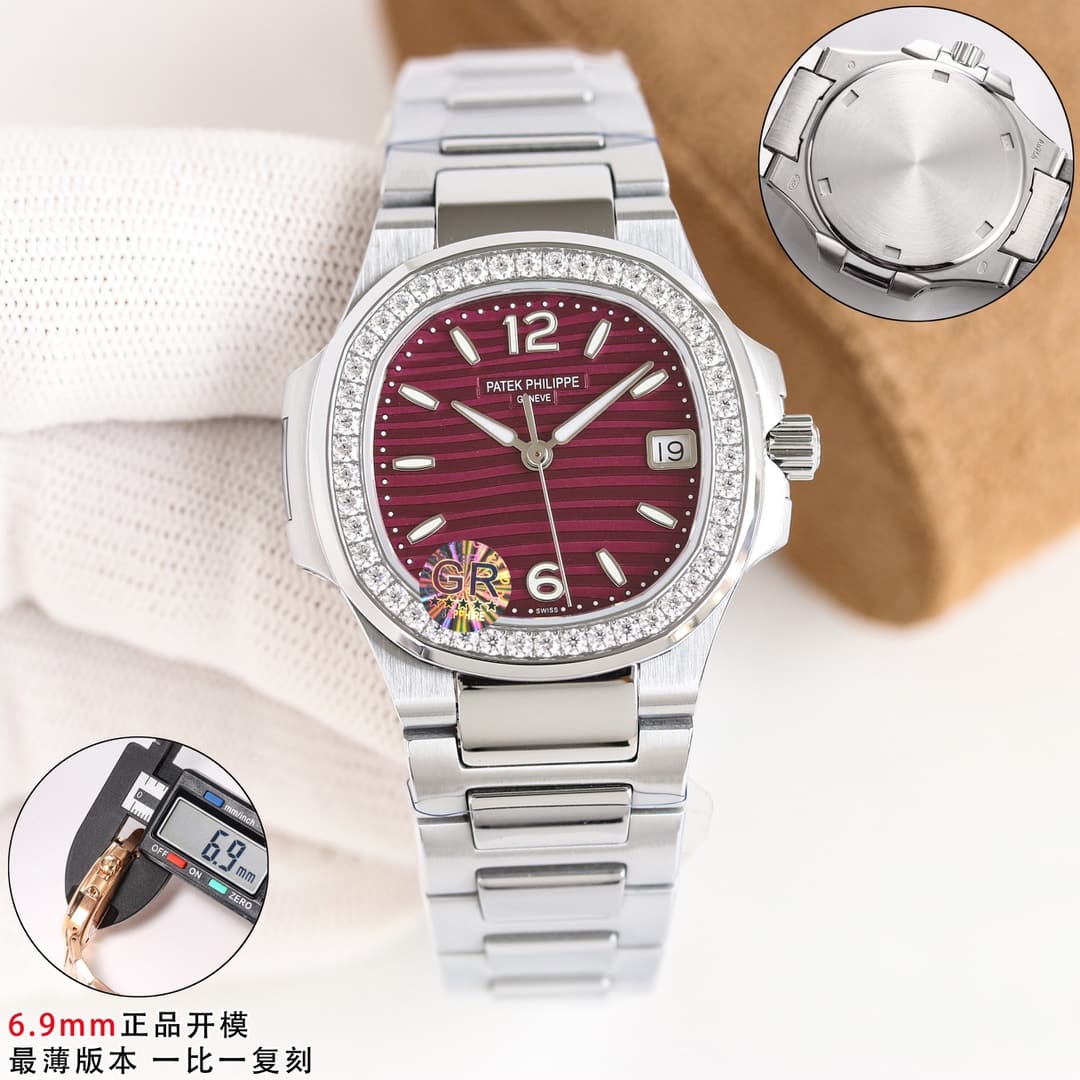 Patek Philippe Patek Philippe Uniform Price for All Colors, Includes Buckle and Box; Thinnest Version; Steel Bracelet Comes with Buckle